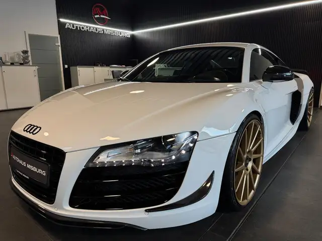 Audi Coupe 4.2FSI quattro/CARBON+Bang&Olufsen