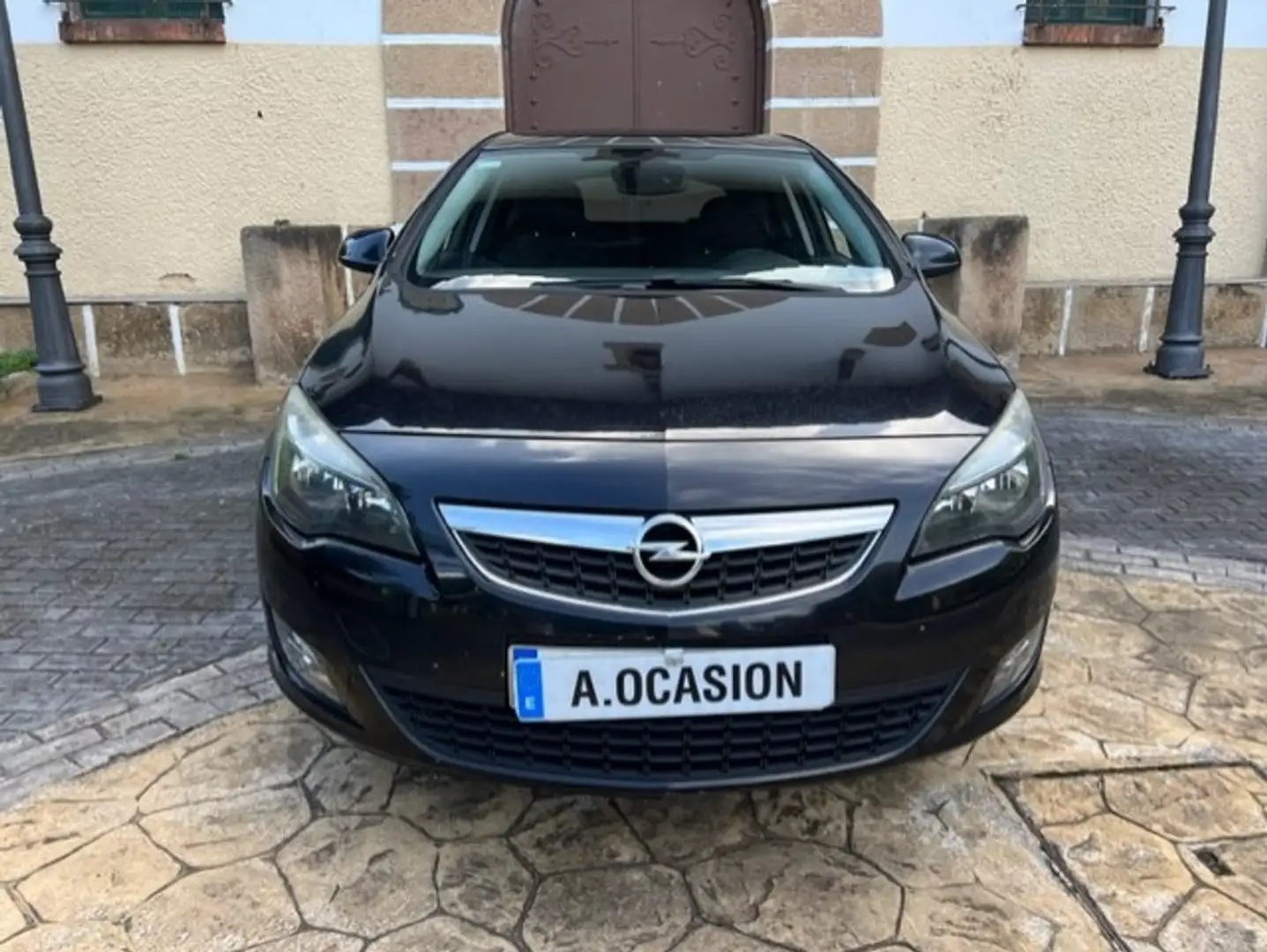 Opel Astra 1.7CDTI Cosmo 125 Negro - 2