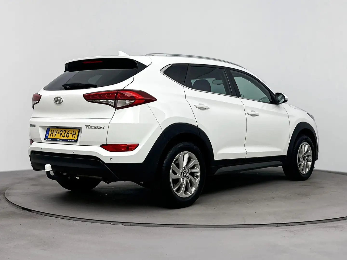 Hyundai TUCSON 1.6 GDi Comfort | Lage km-stand! | Stoelverwarming Blanc - 2