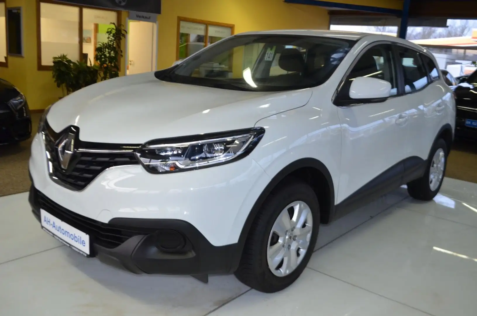 Renault Kadjar Life KLIMAANLAGE / 67TKM / TEMPOMAT Weiß - 1