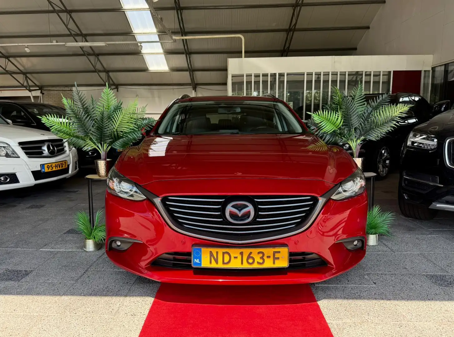 Mazda 6 Sportbreak 2.2D SkyActiv-D 150 GT SPORT! 2017 Rood - 1