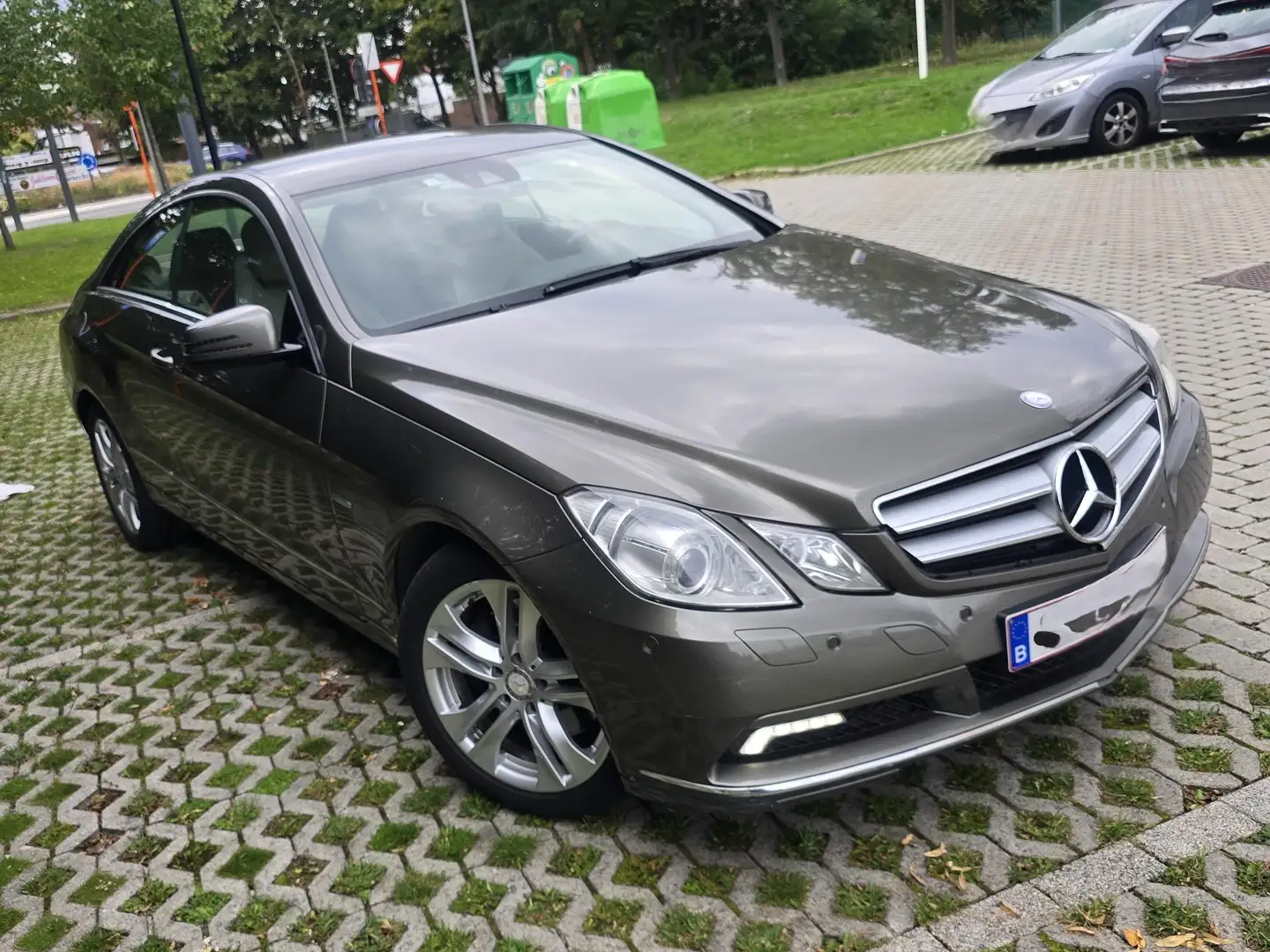 Mercedes-Benz E 350 E 350 CDI DPF C BlueEFFICIENCY 7G-TRONIC Brun - 2