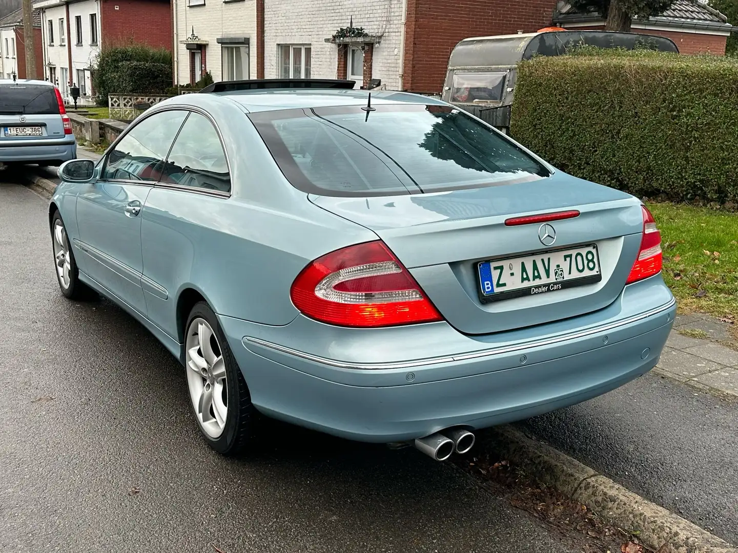 Mercedes-Benz CLK 240 Albastru - 1