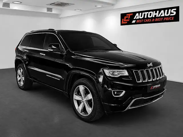 Jeep Grand Cherokee view 4