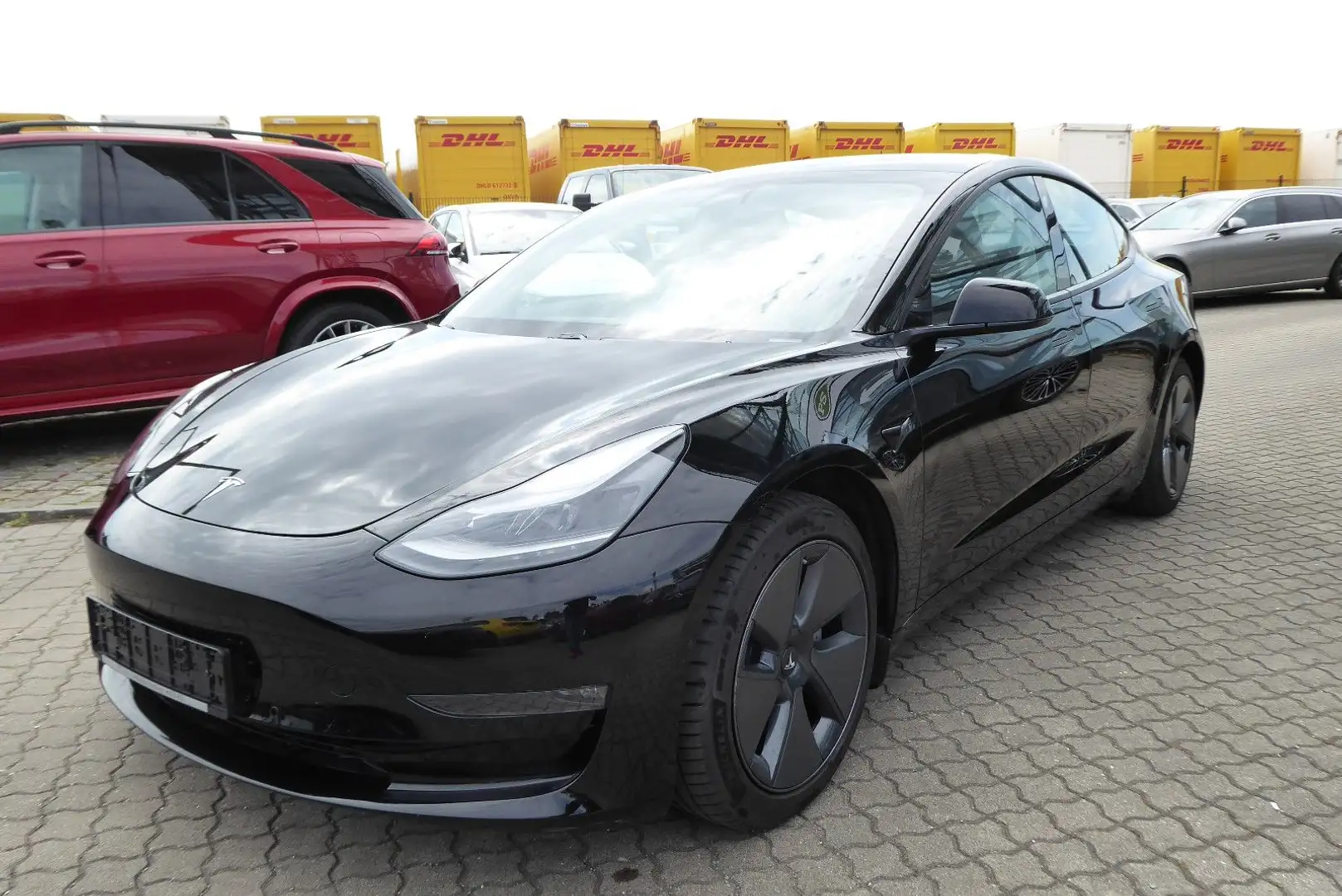 Tesla Model 3 Long Range Dual AWD Schwarz - 2