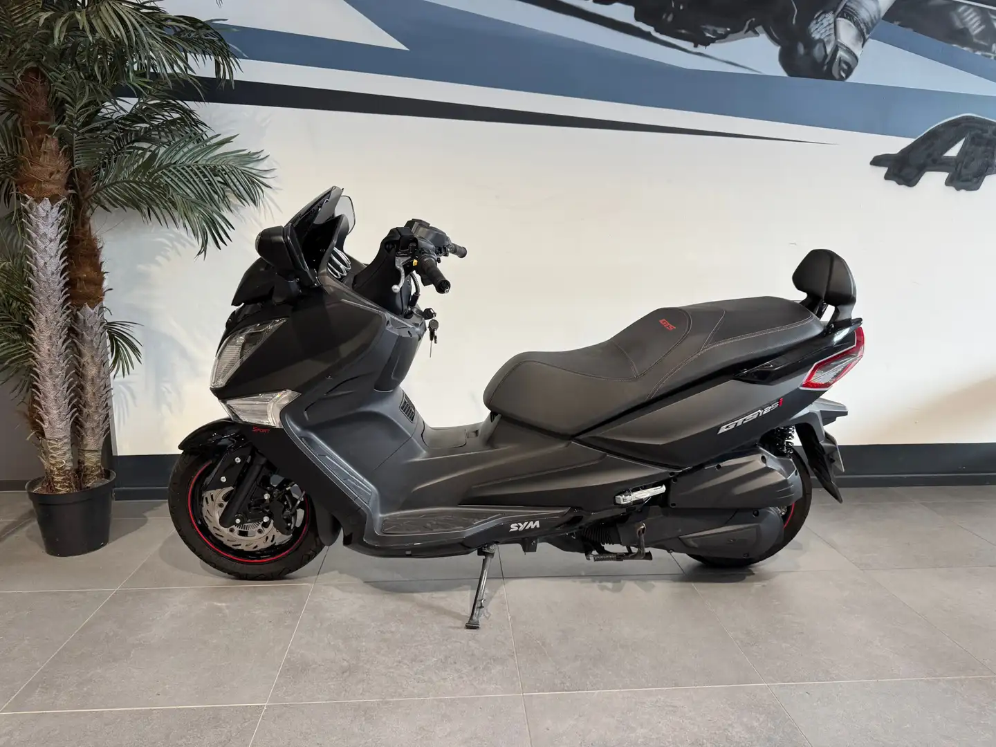 SYM GTS 125 - 2