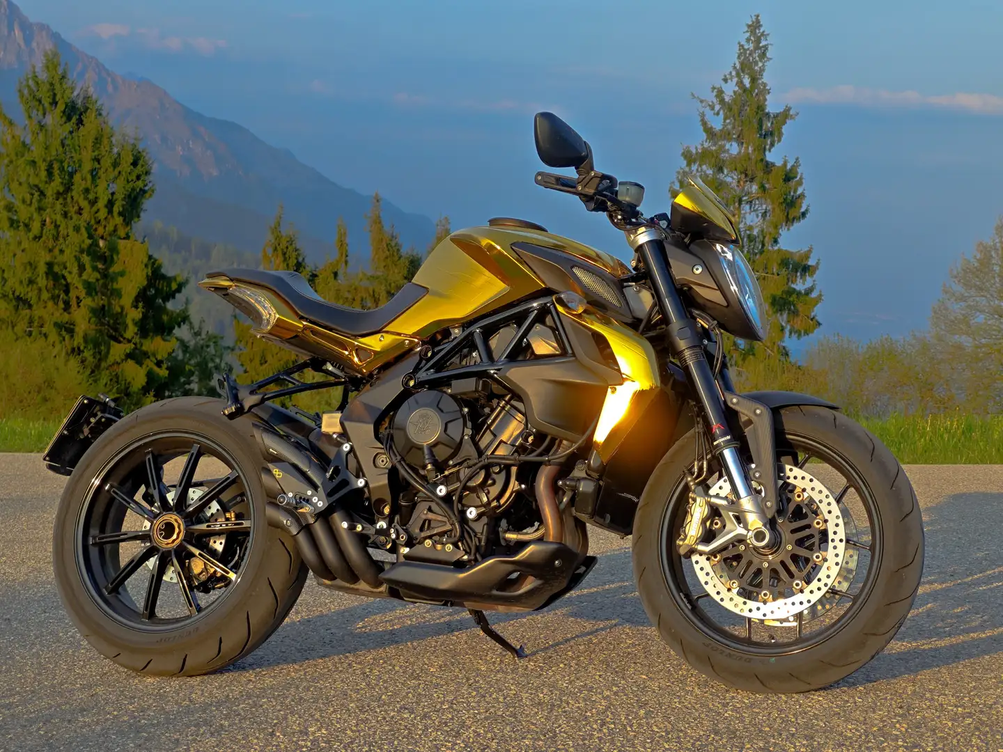 MV Agusta Dragster 800 ABS - 1