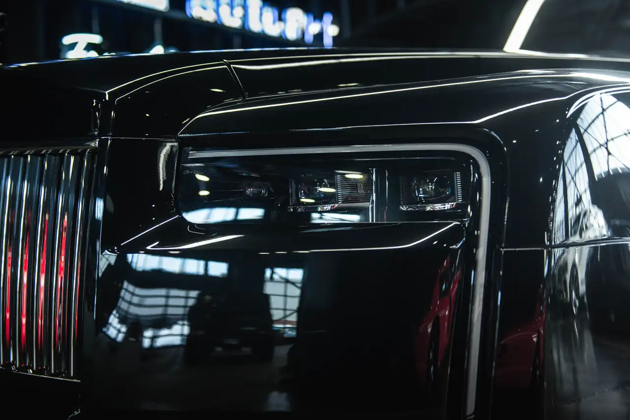 Rolls-Royce Cullinan снимка Rolls-Royce Cullinan
