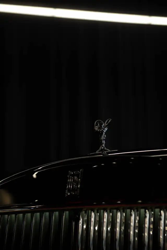 Rolls-Royce Cullinan снимка Rolls-Royce Cullinan