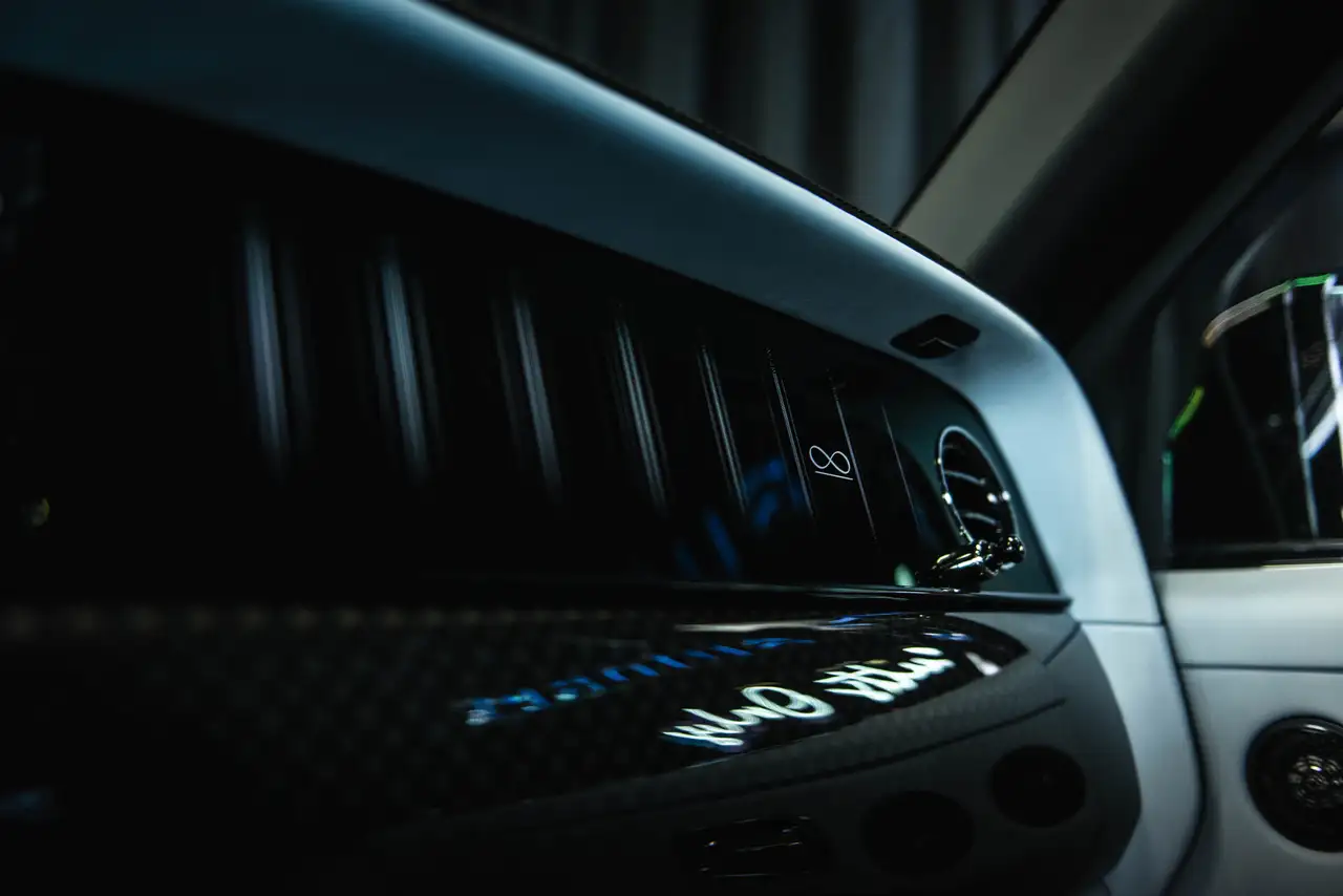 Rolls-Royce Cullinan снимка Rolls-Royce Cullinan