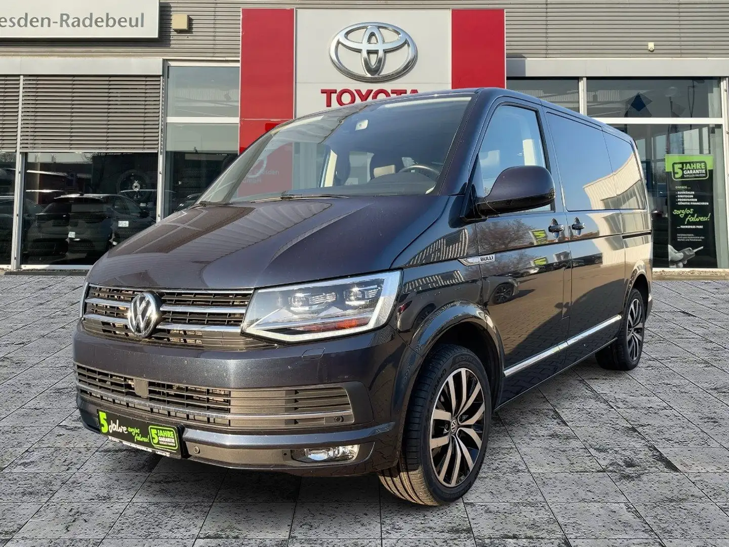 Volkswagen T6 Multivan 2.0 TDI Highline DSG StandHz*AHK*Navi Bleu - 2