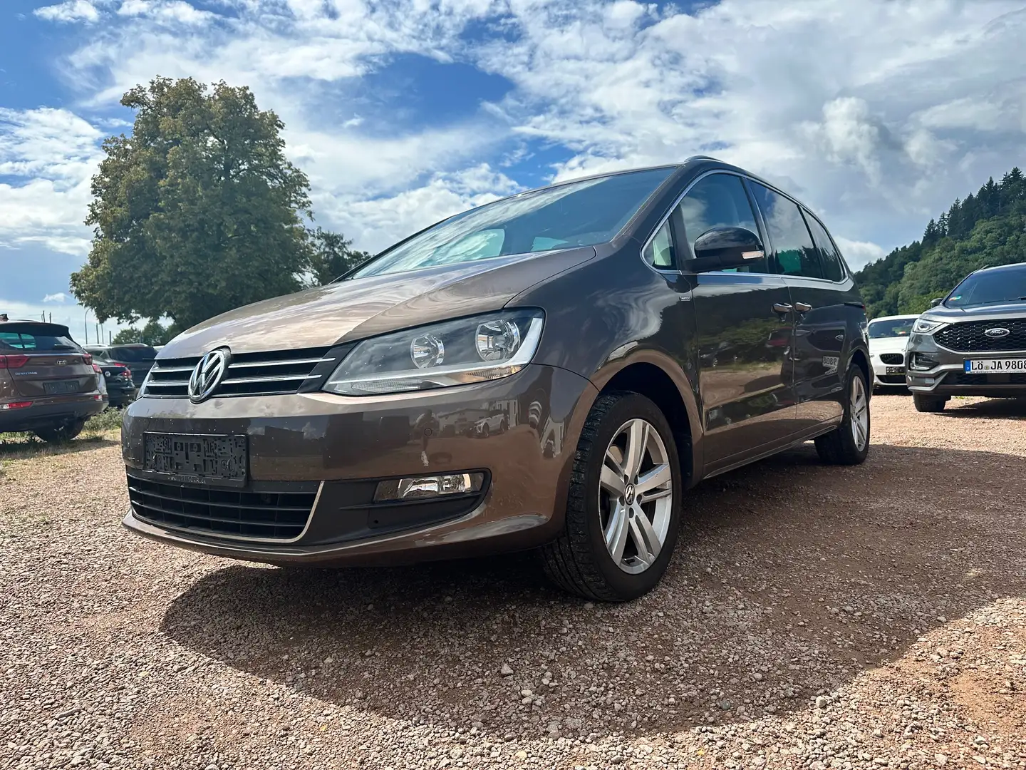 Volkswagen Sharan Match BMT*7-Sitzer*89.000 km* Marrón - 1