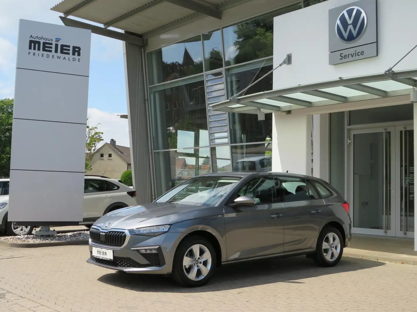 Skoda Scala Selection 130Edition 1.0 AHK Kamera APP Grau - 2