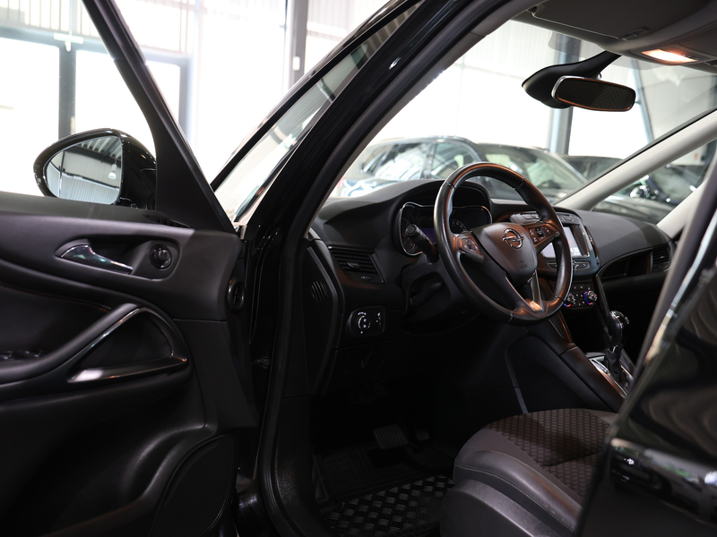 Opel Zafira C 1.6 SIDI T INNOVATION / 7-SITZER / LED — photo 14