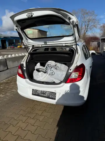 Opel Corsa view 12