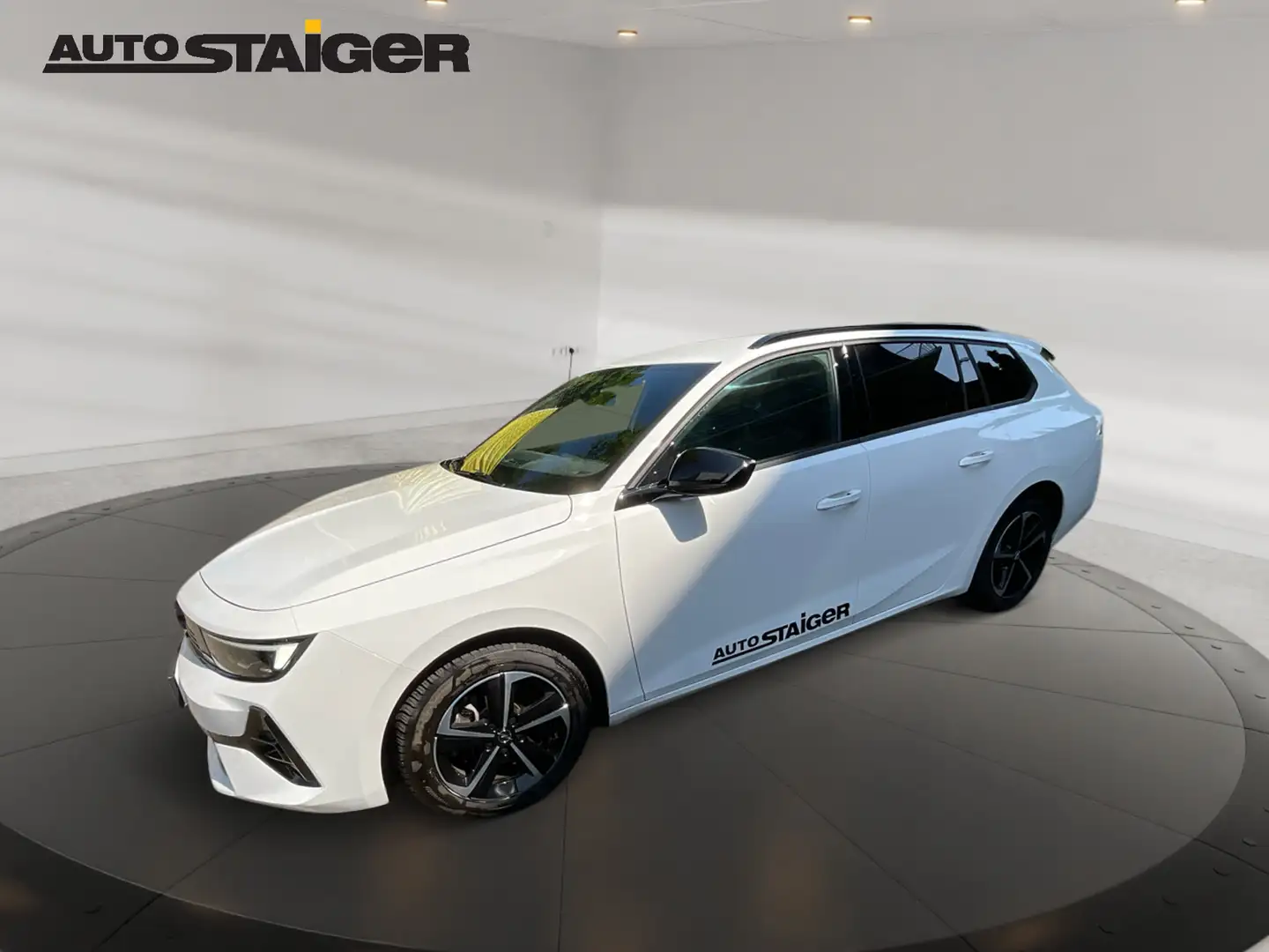 Opel Astra L Sports Tourer 1.2 T GS Line Sitzheizung Wit - 2