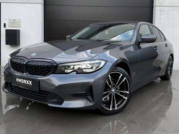 318 iA AUTOMAAT | CARPLAY | SPORTZETELS | PDC | CRUISE