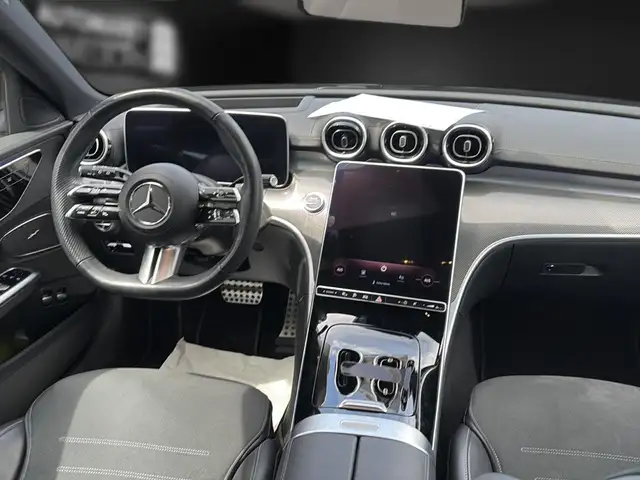 Mercedes-Benz C-Class view 15