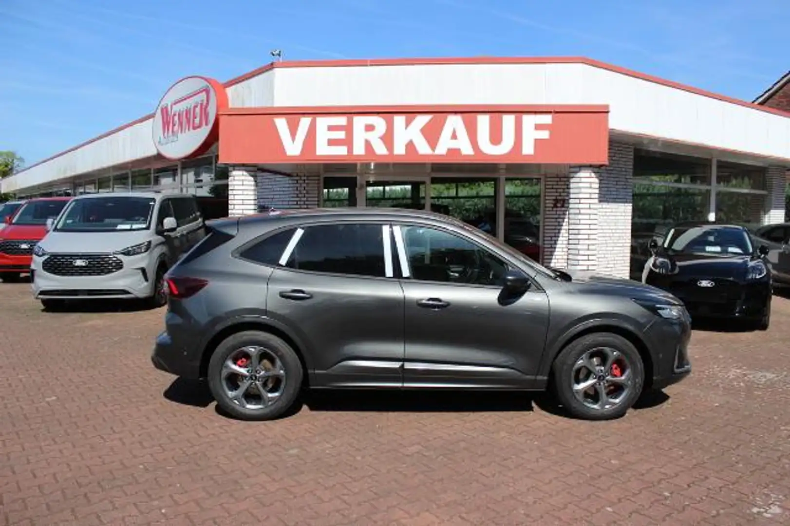 Ford Kuga ST Line X FHEV Winterpaket - FGS 5 Jahre Grau - 1