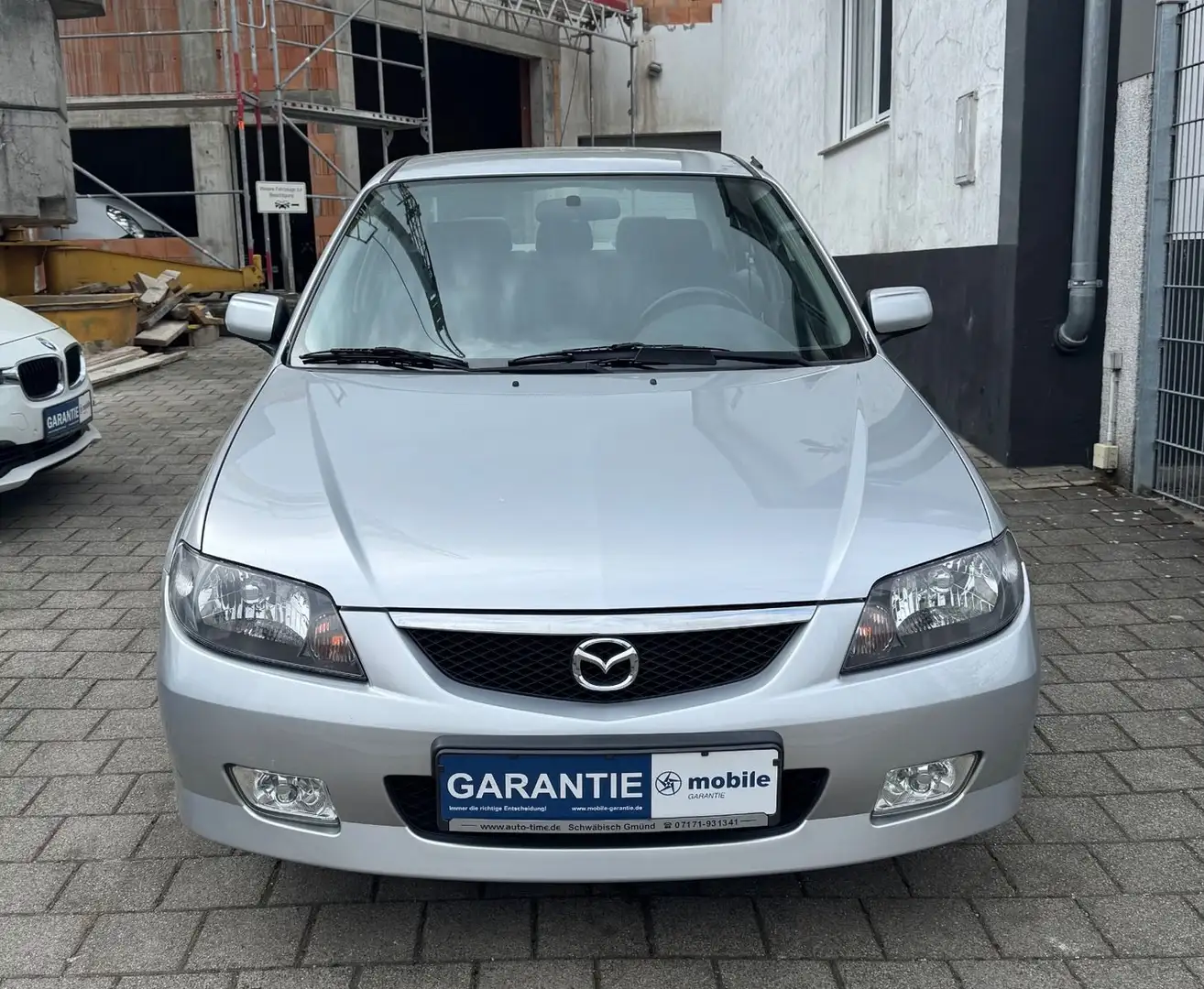 Mazda 323 S 1.6 Exclusive Autom-Klima-Alu-Top! Silber - 2