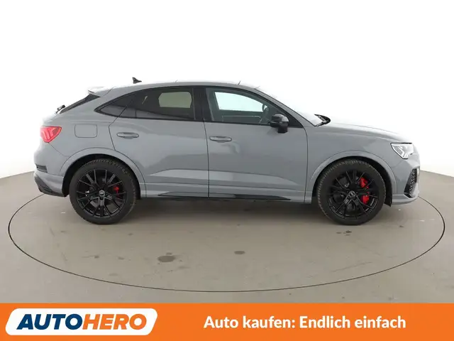 Audi RS Q3 view 7