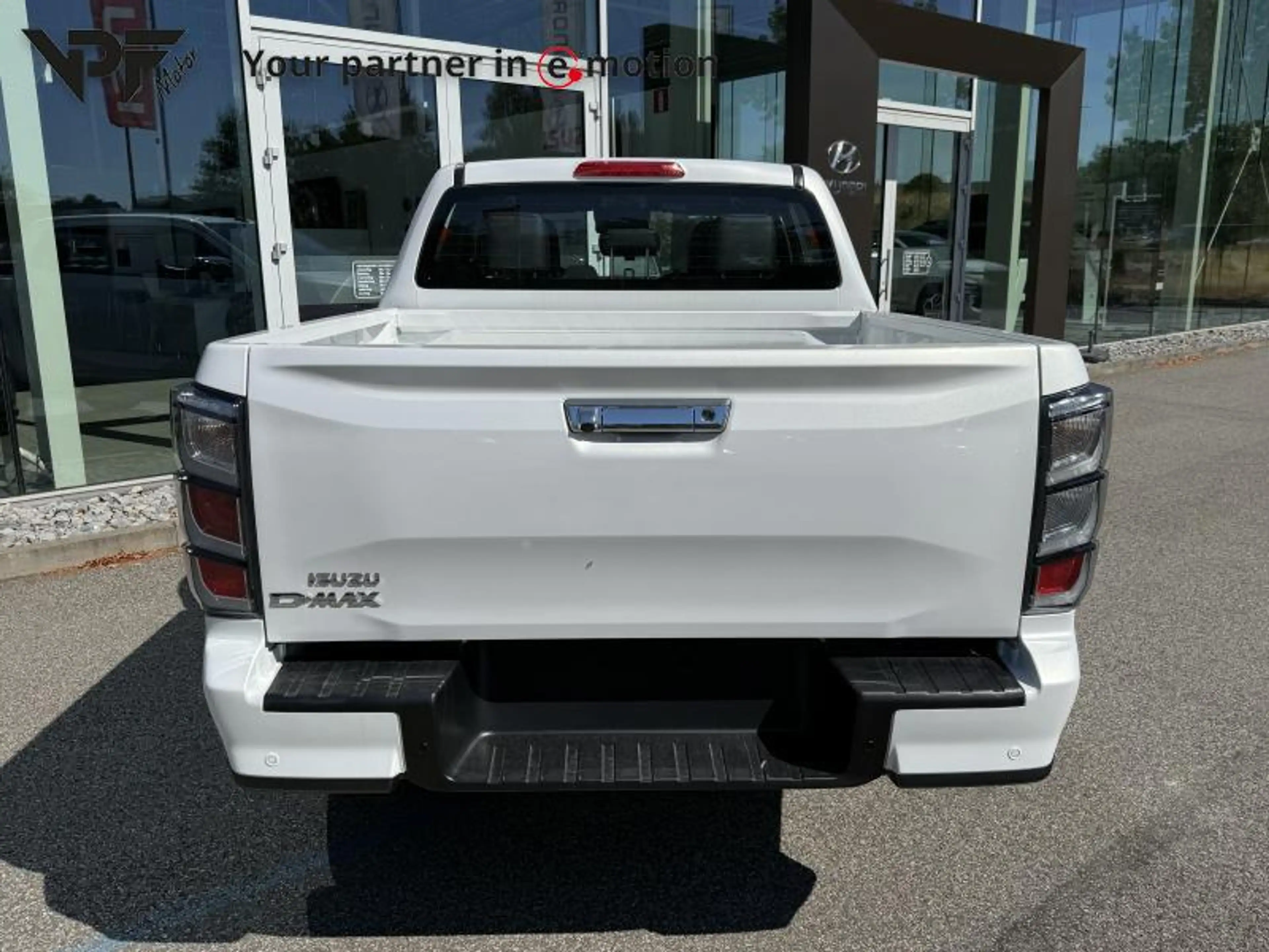 Isuzu D-Max 2.2D MY26 LSX 8traps automaat — photo 5
