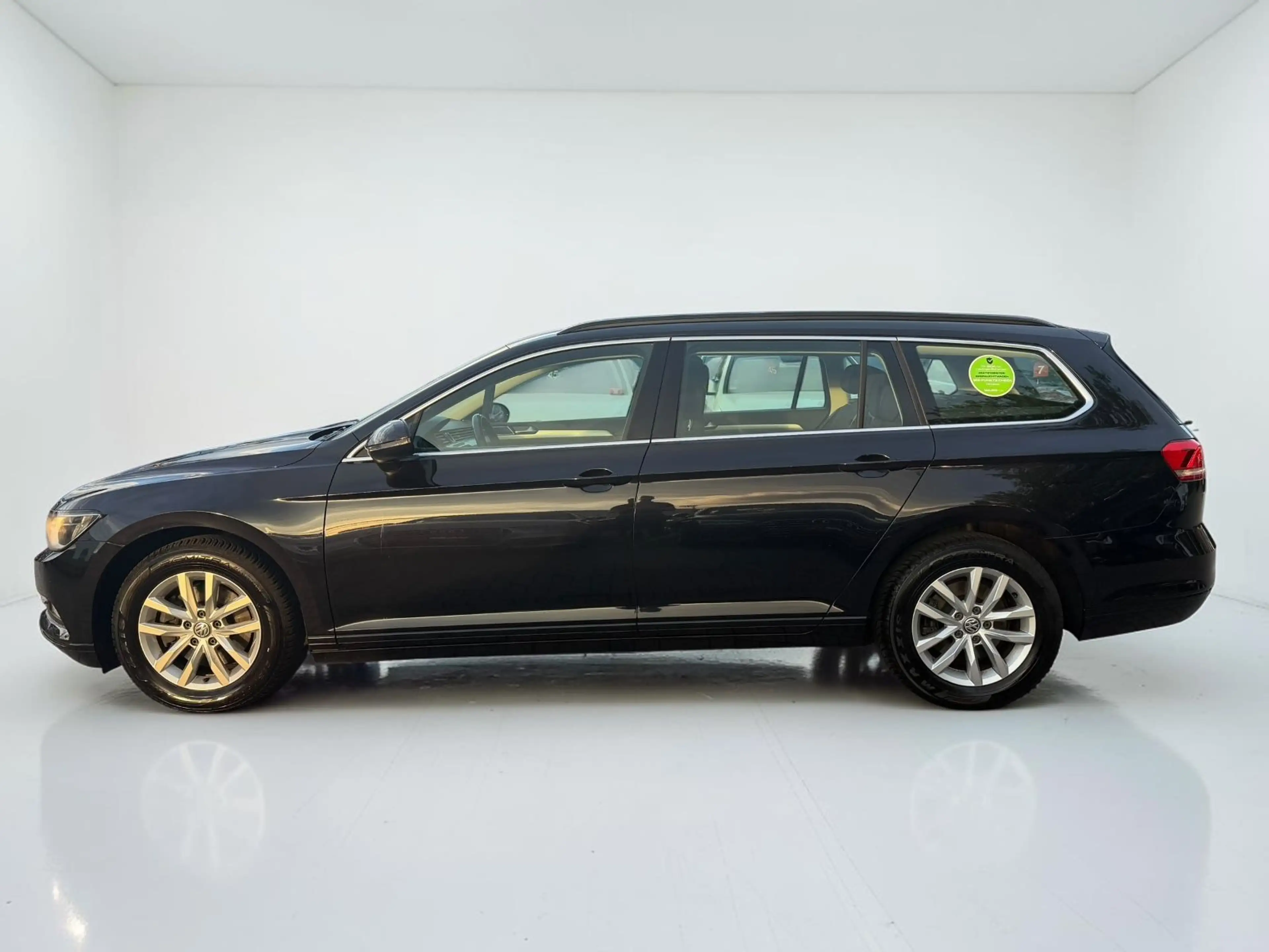 Volkswagen Passat Variant Comfortline NAVI*MASSAGE*ACC*AUT — photo 11