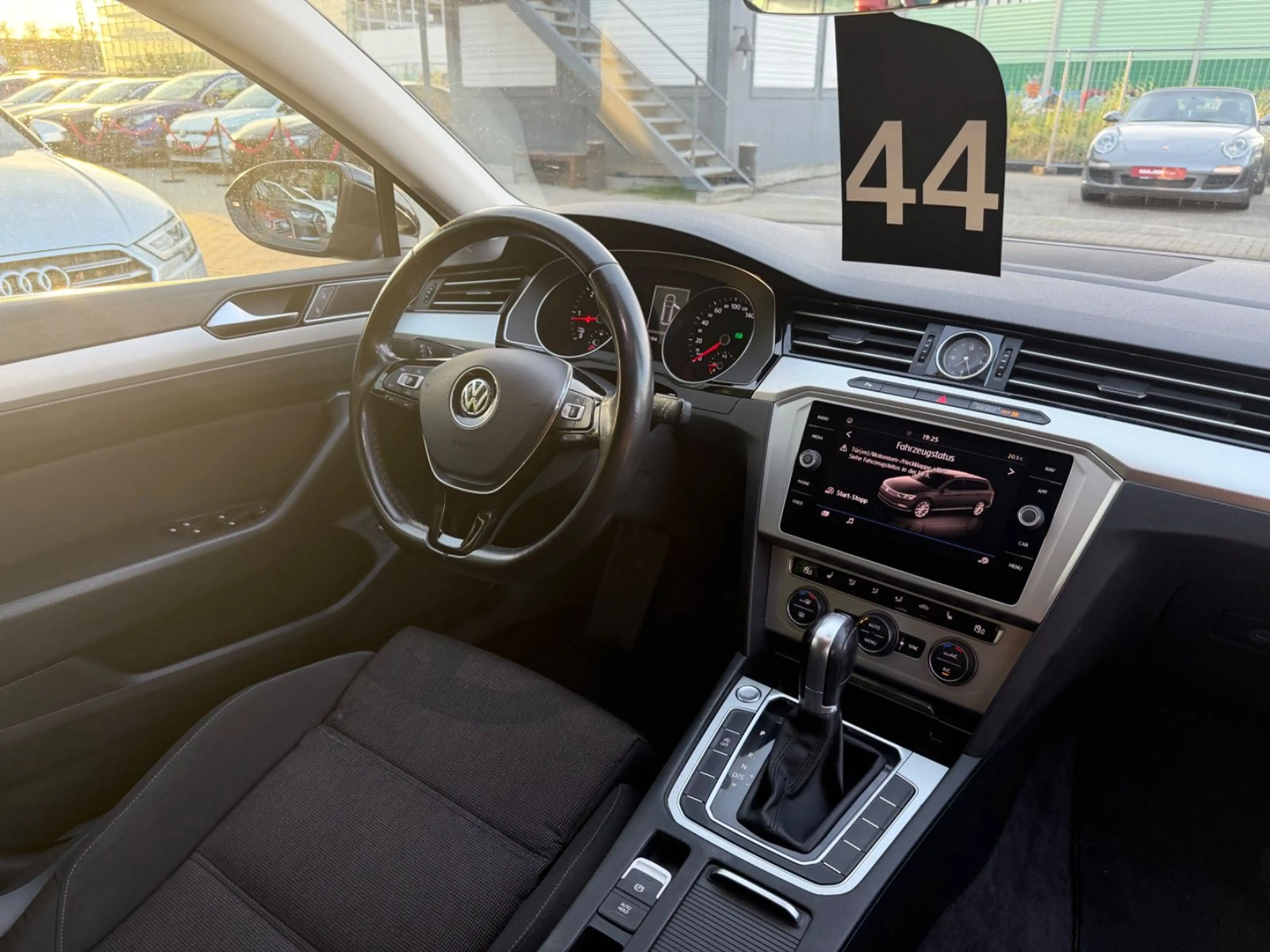 Volkswagen Passat Variant Comfortline NAVI*MASSAGE*ACC*AUT — photo 14