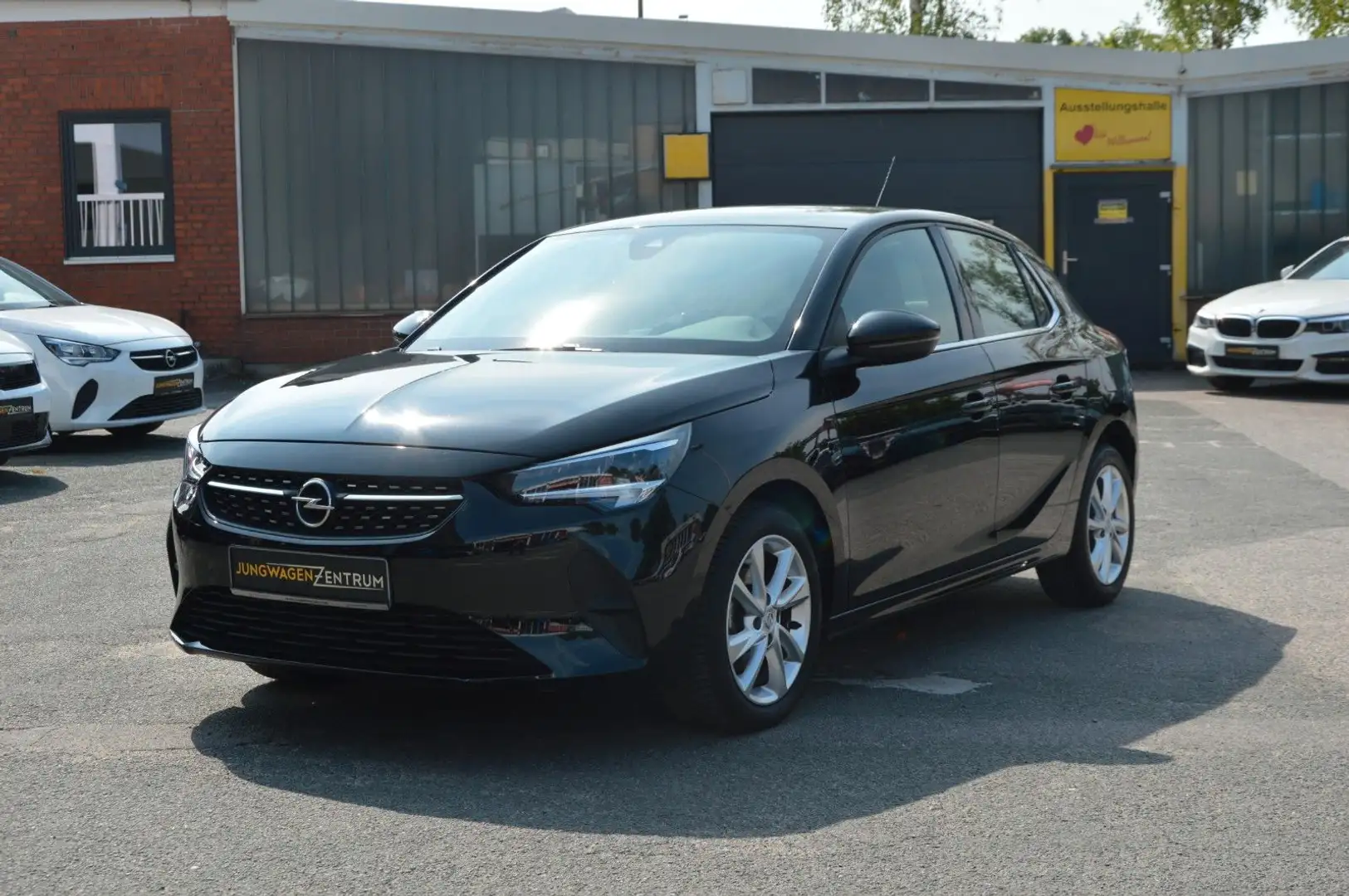 Opel Corsa F Elegance 1.2"LED"CARPLAY"TEMPOMAT" Negro - 1
