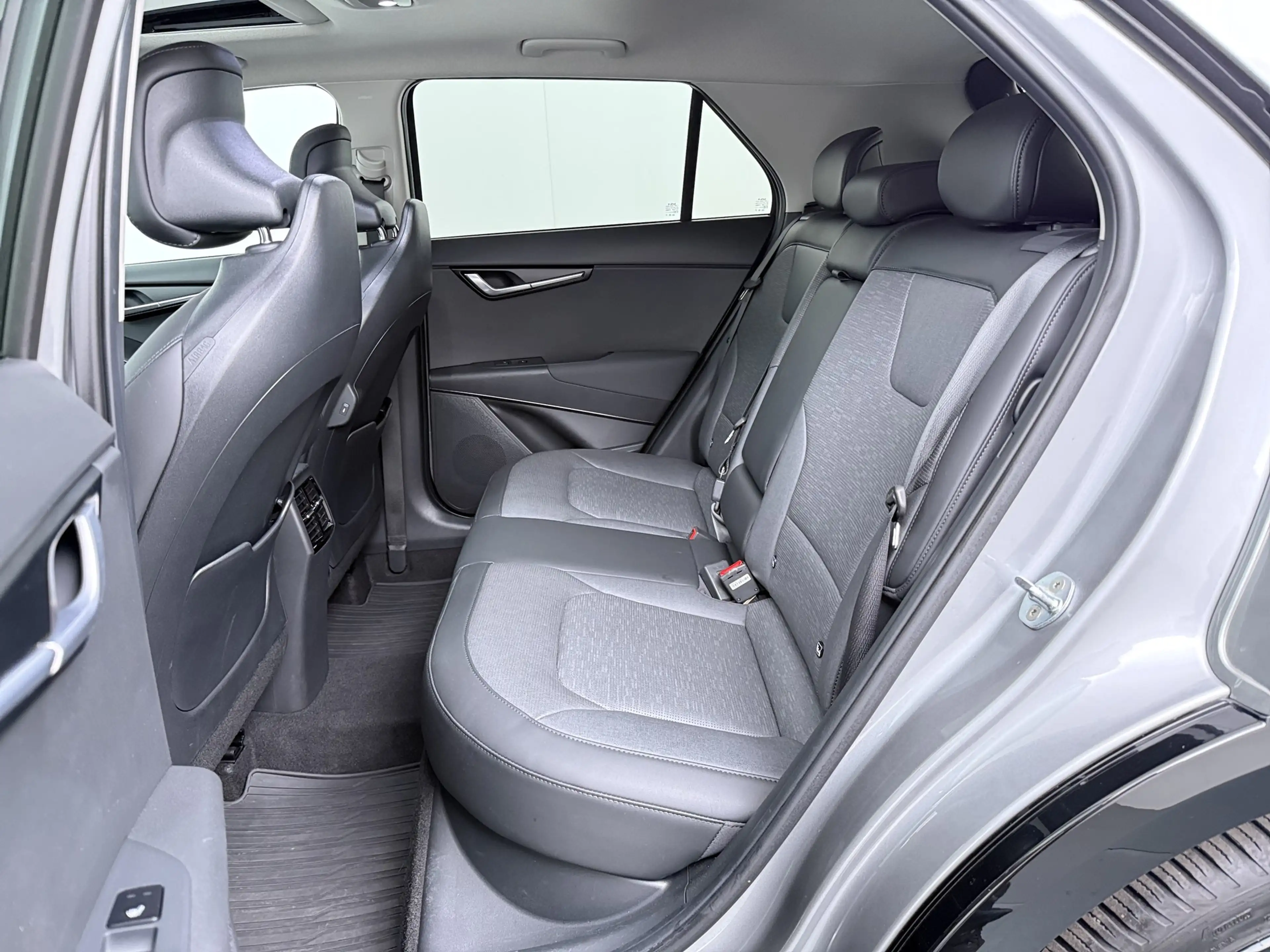 Kia Niro 1.6 GDi PHEV Plug-in Hybrid Launch Edition 183PK - — photo 26