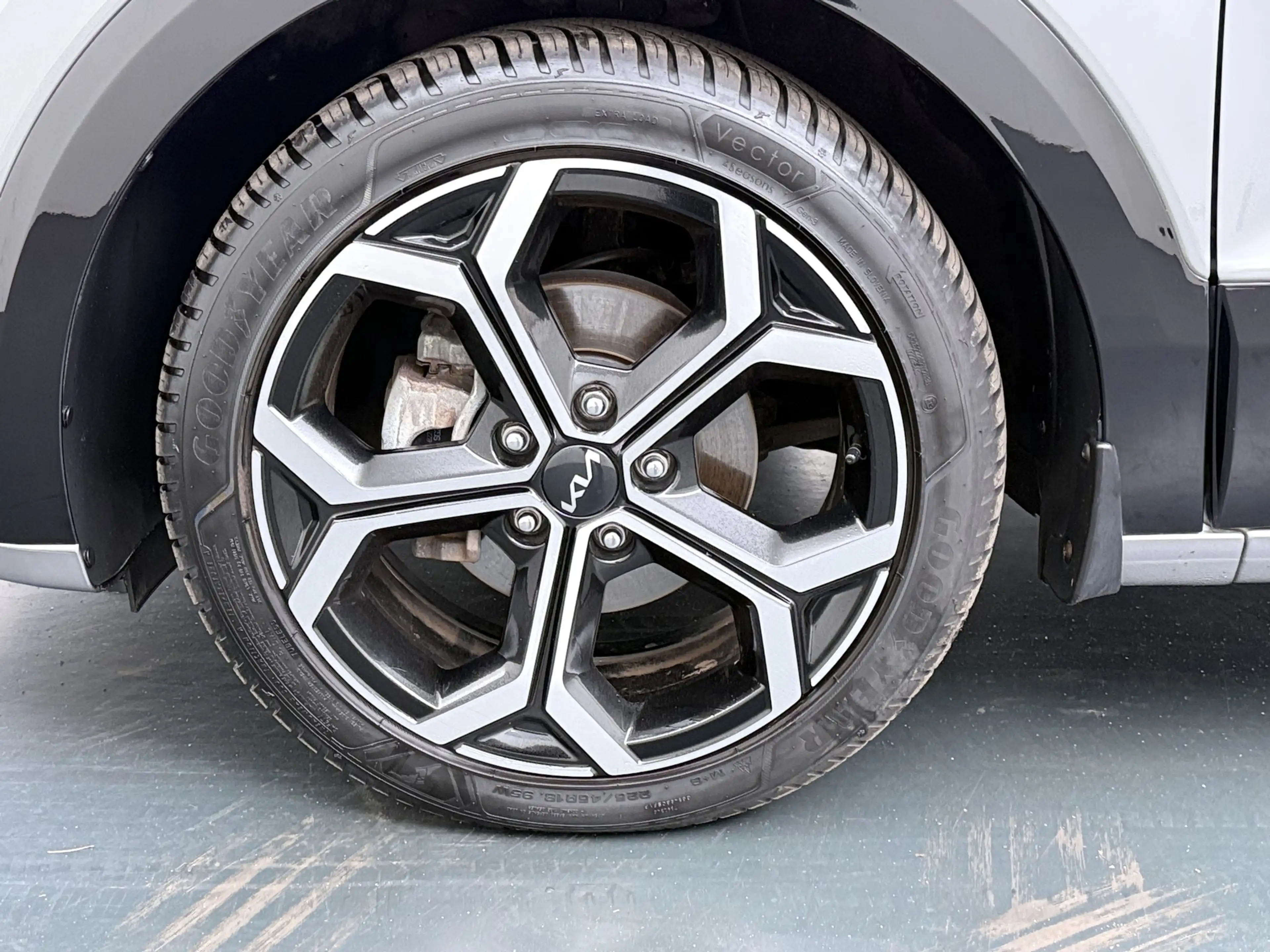 Kia Niro 1.6 GDi PHEV Plug-in Hybrid Launch Edition 183PK - — photo 16