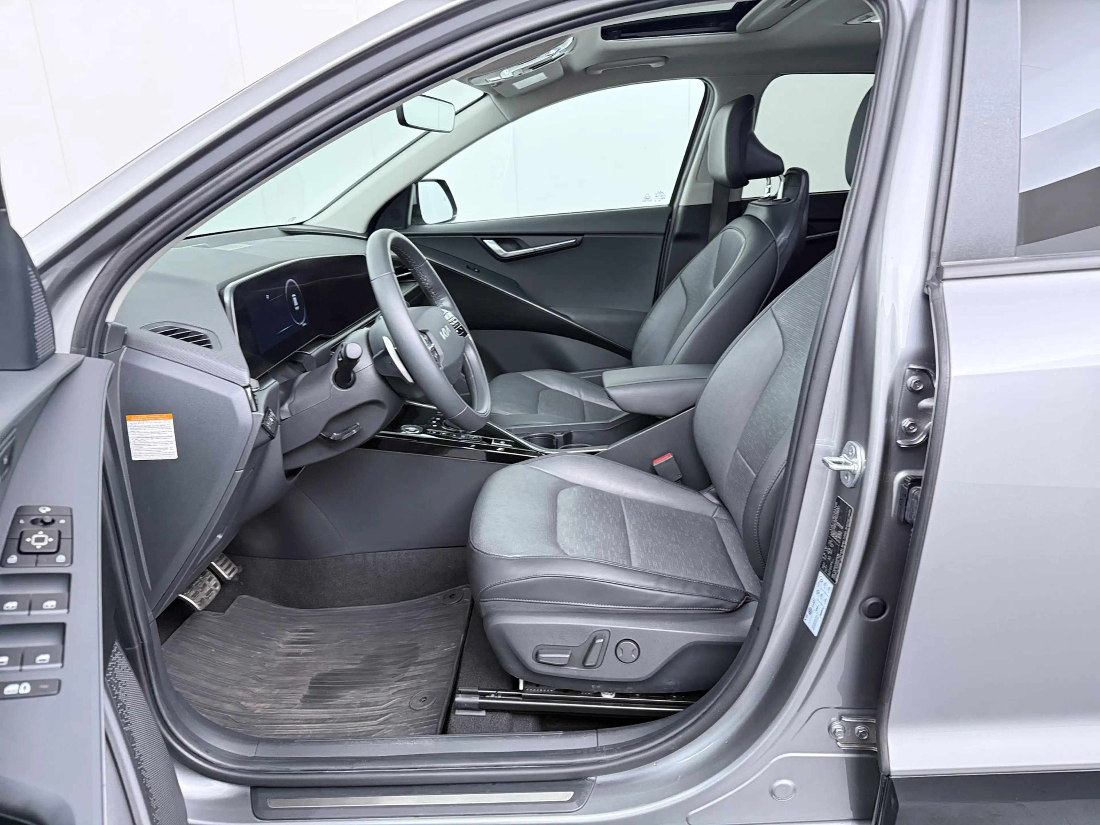 Kia Niro 1.6 GDi PHEV Plug-in Hybrid Launch Edition 183PK - — photo 20