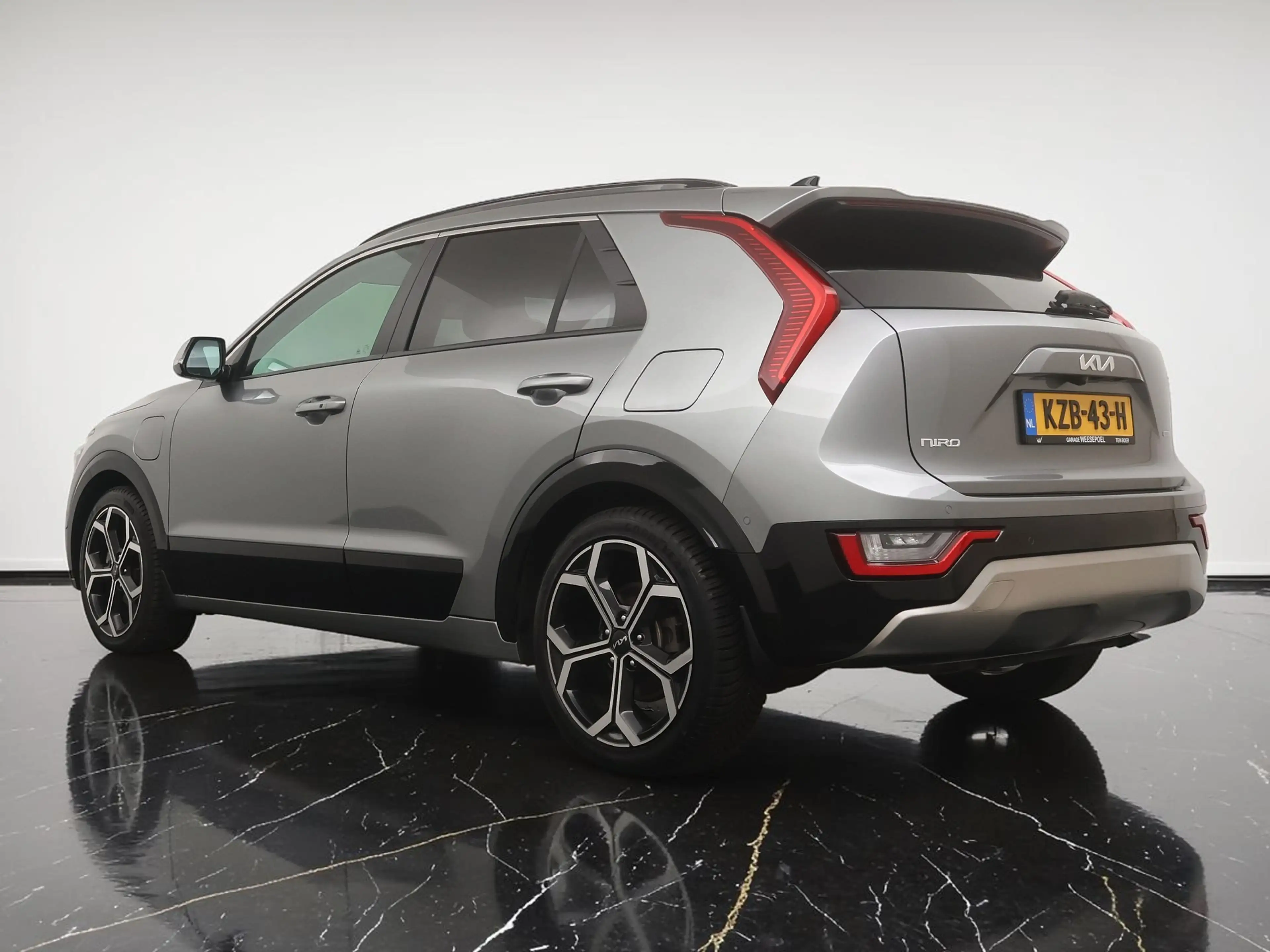 Kia Niro 1.6 GDi PHEV Plug-in Hybrid Launch Edition 183PK - — photo 6