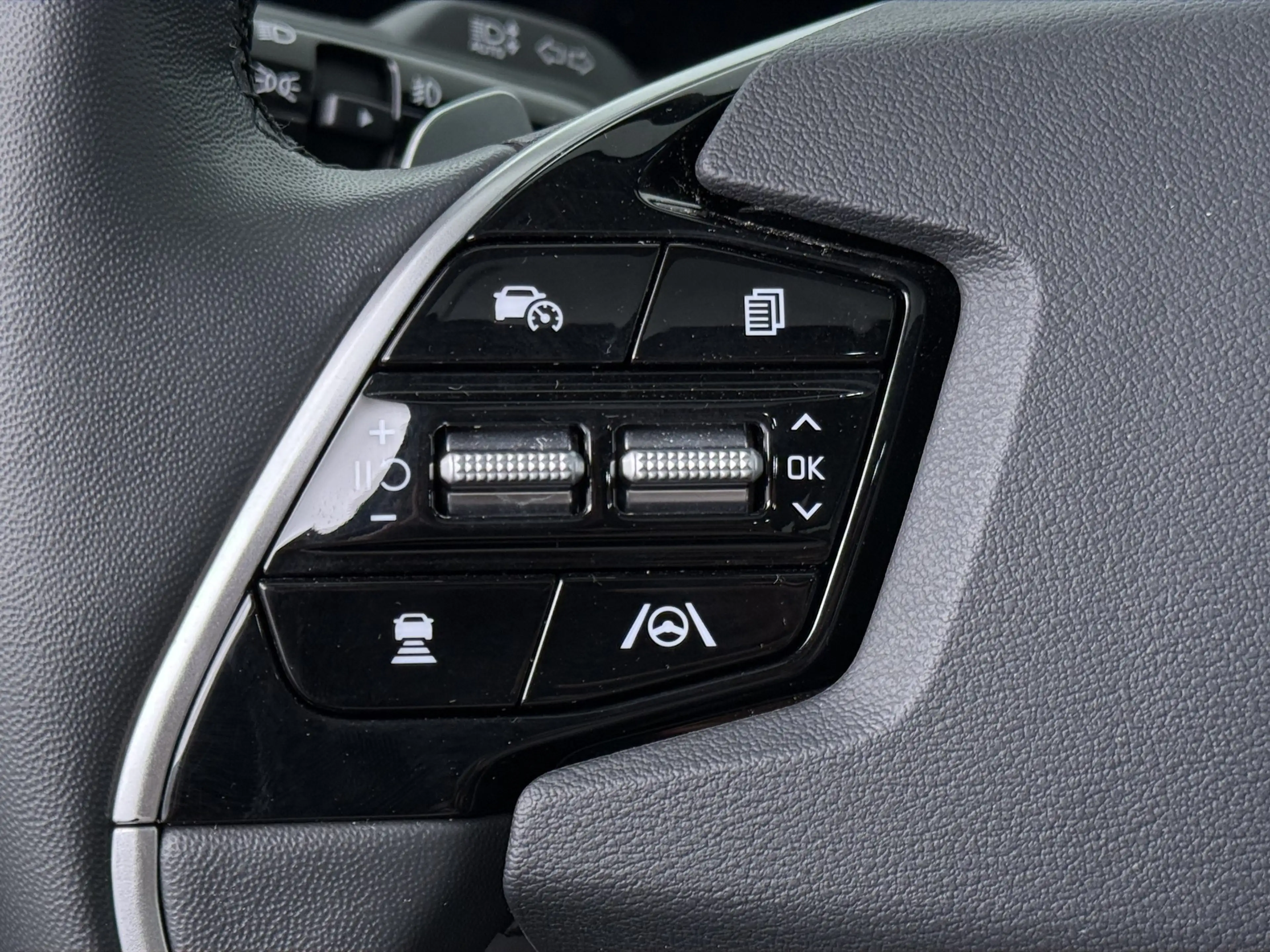 Kia Niro 1.6 GDi PHEV Plug-in Hybrid Launch Edition 183PK - — photo 33