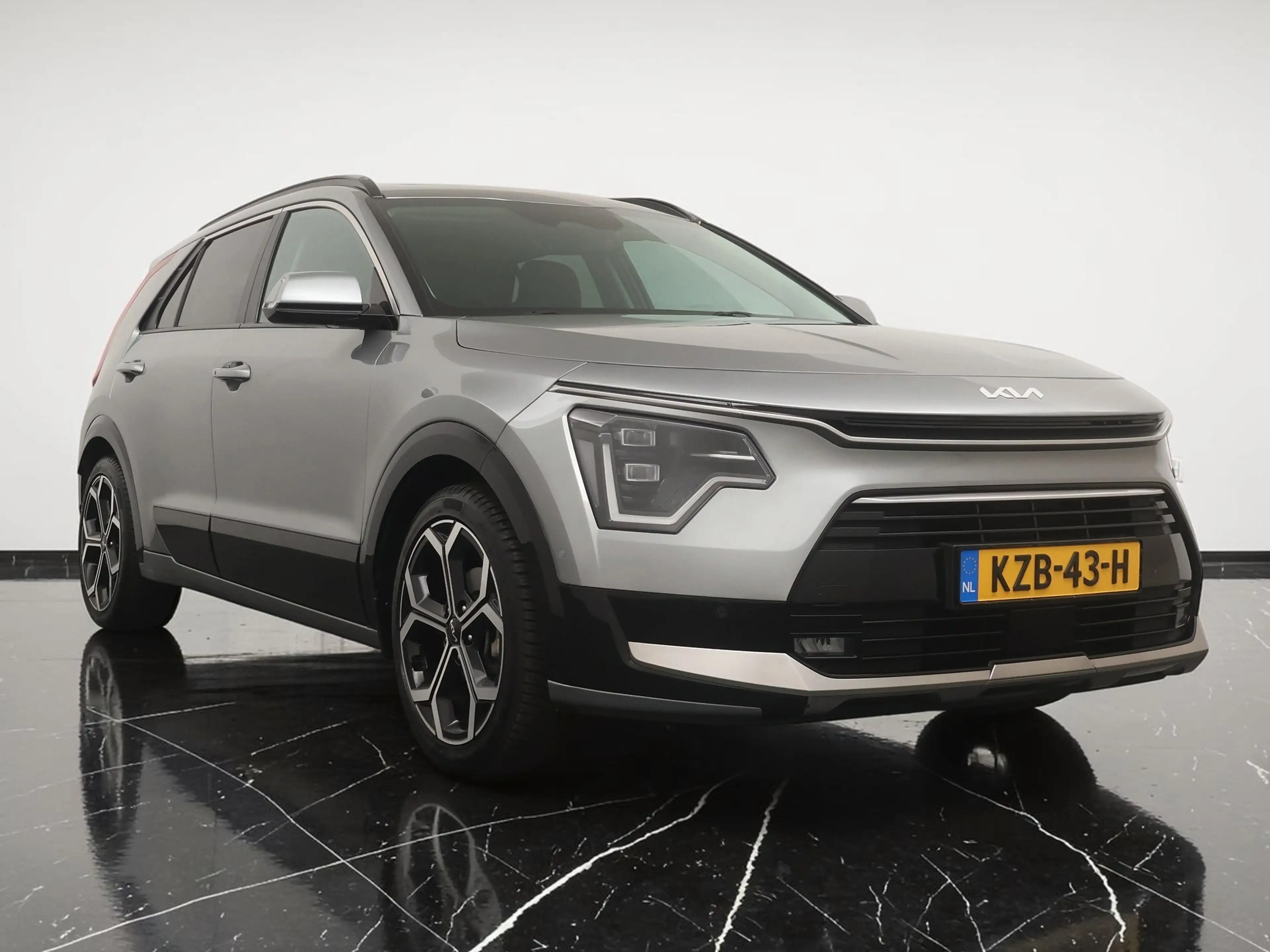 Kia Niro 1.6 GDi PHEV Plug-in Hybrid Launch Edition 183PK - — photo 12