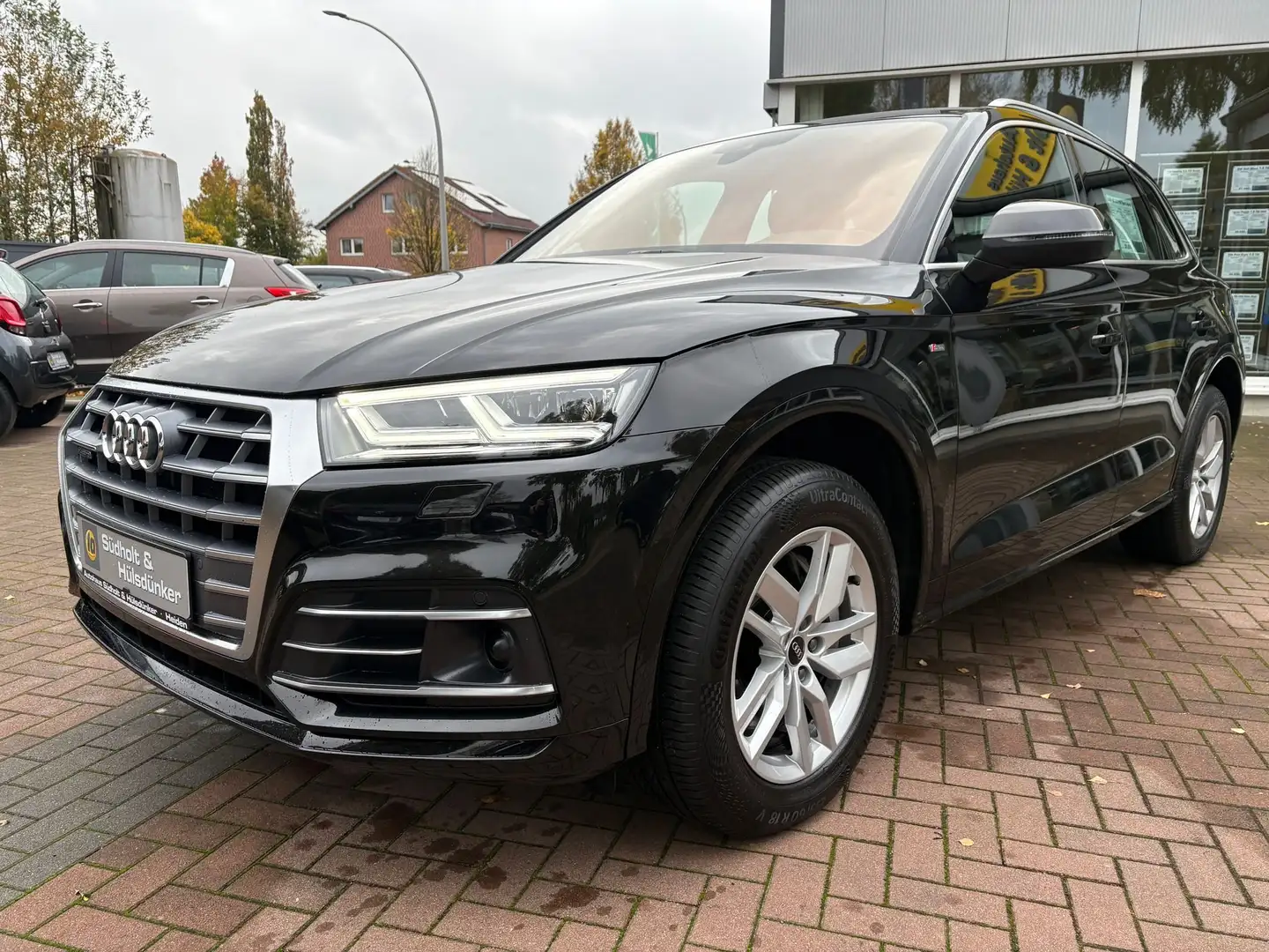 Audi Q5 50 TFSI e quattro sport-AHK-Paket Tour/Stadt/Navi Schwarz - 2
