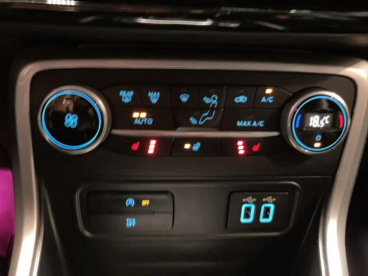Ford EcoSport снимка Ford EcoSport