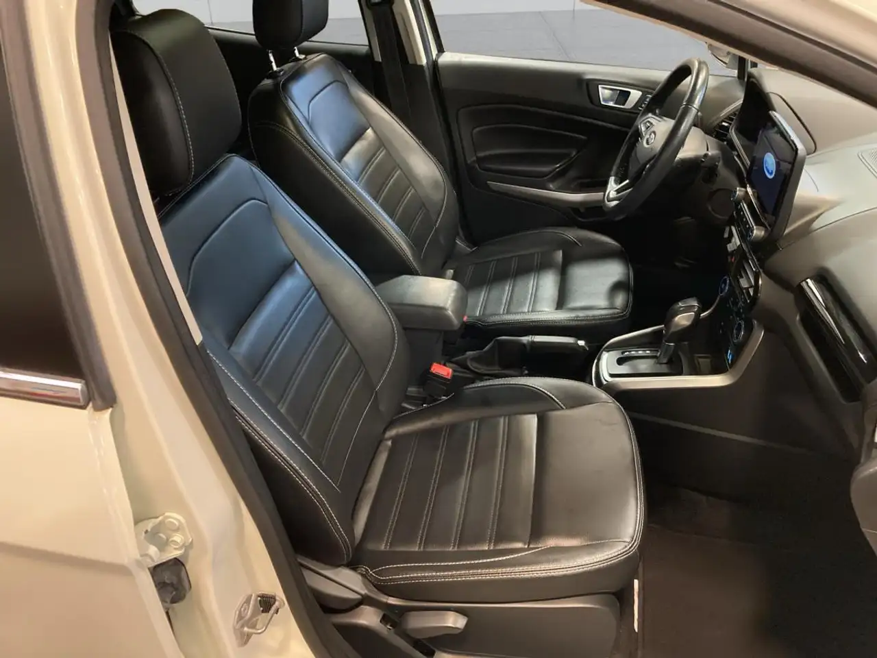 Ford EcoSport снимка Ford EcoSport
