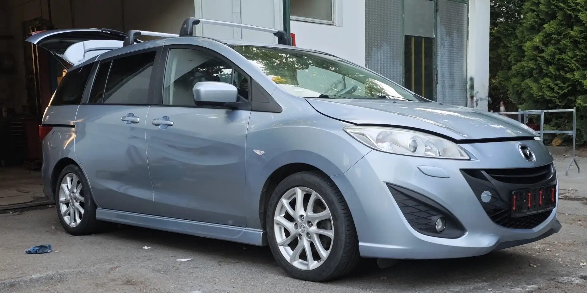 Mazda 5 2.0 MZR-DISI i-stop Sports-Line - 1