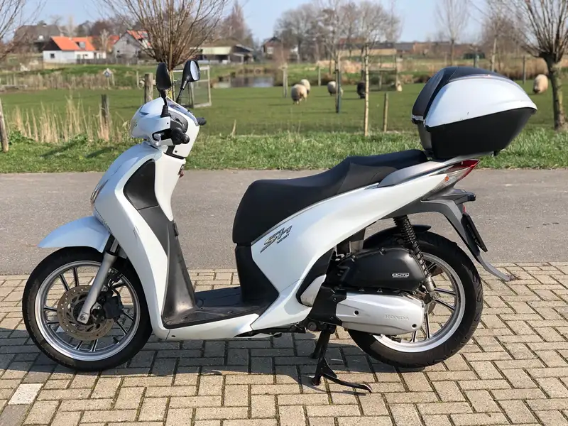 Honda SH 125i - foto 2