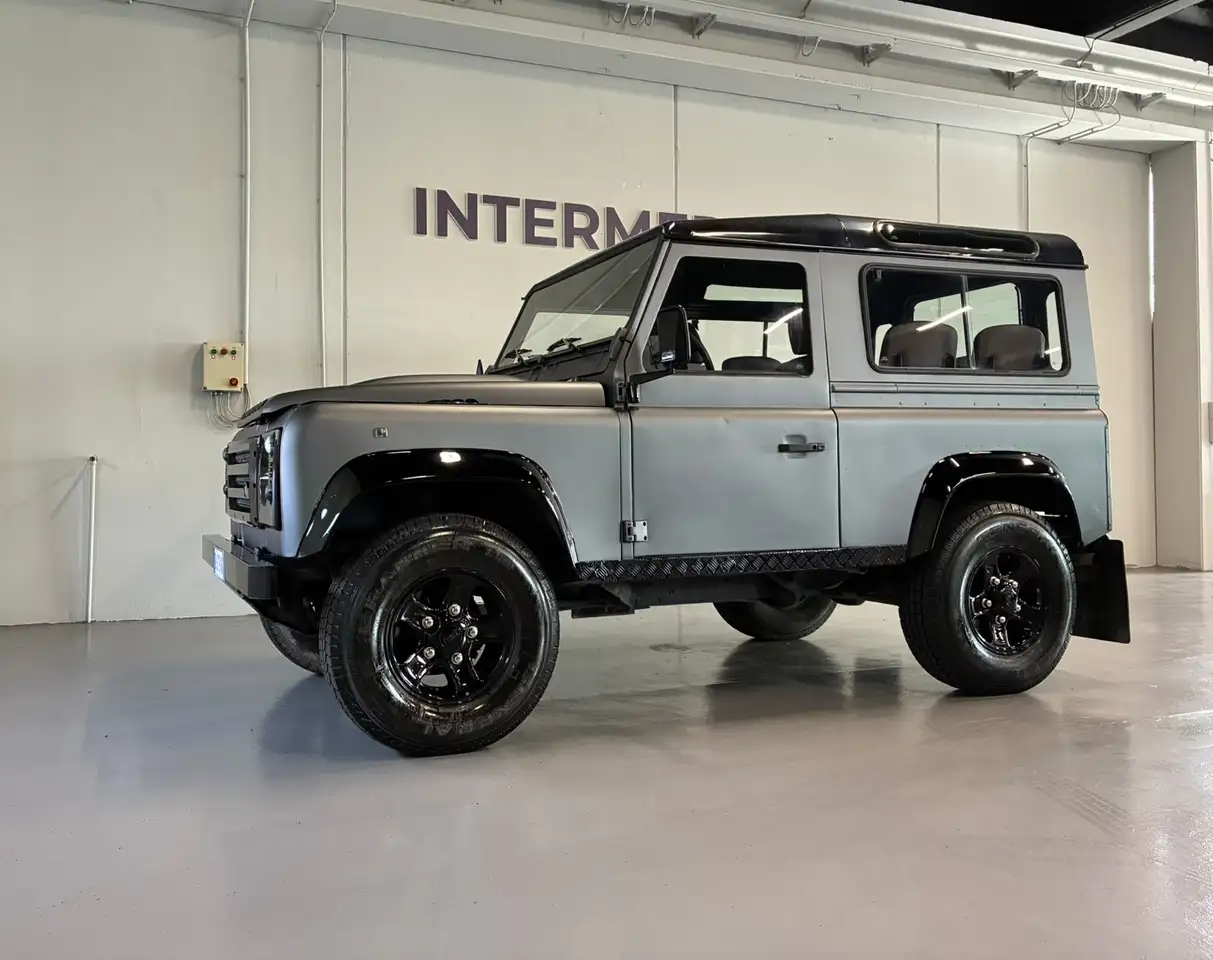 Land Rover Defender 90 Benzina/GPL - 6 posti - iscritta ASI, foto 1