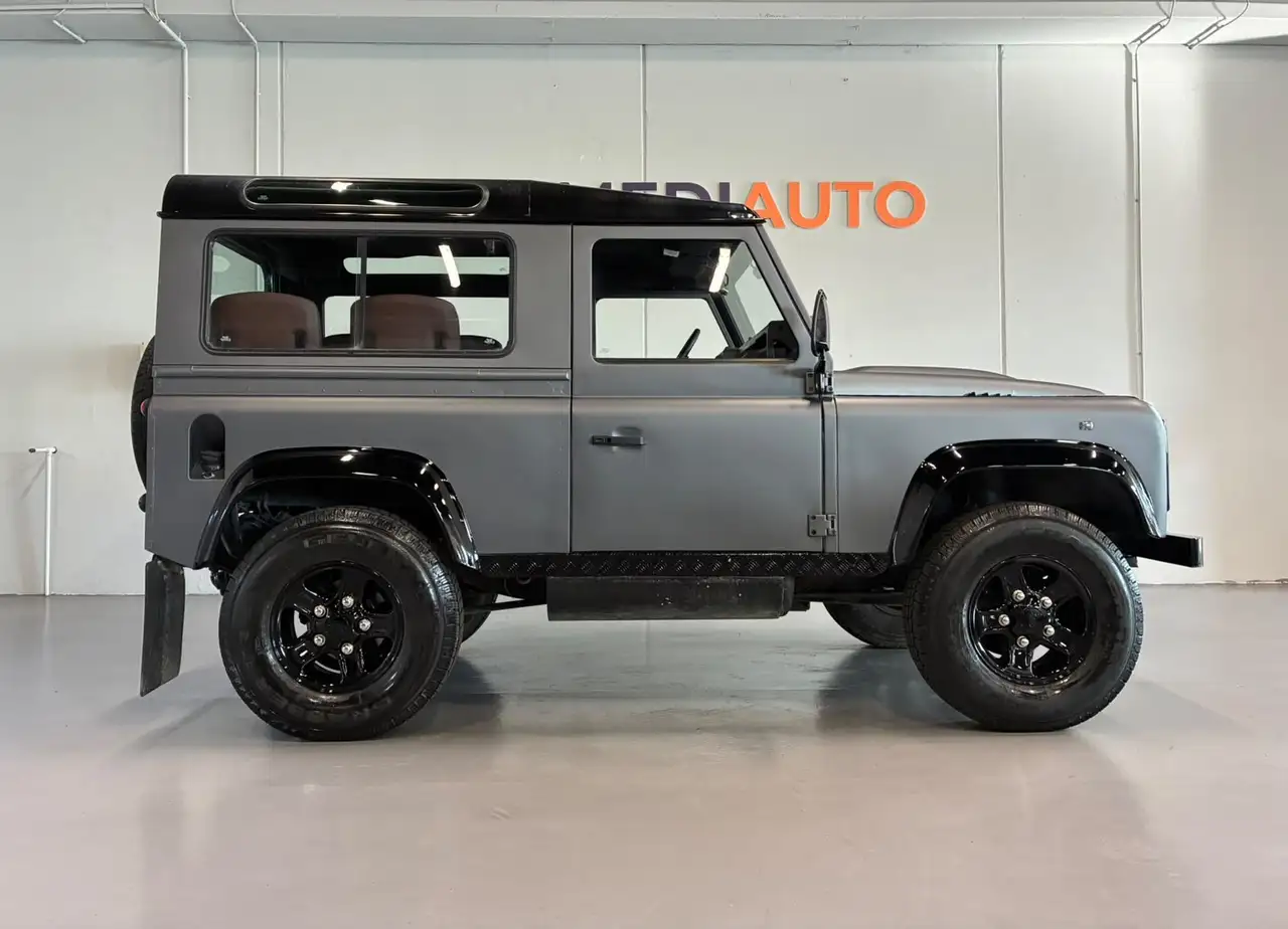 Land Rover Defender 90 Benzina/GPL - 6 posti - iscritta ASI, foto 5