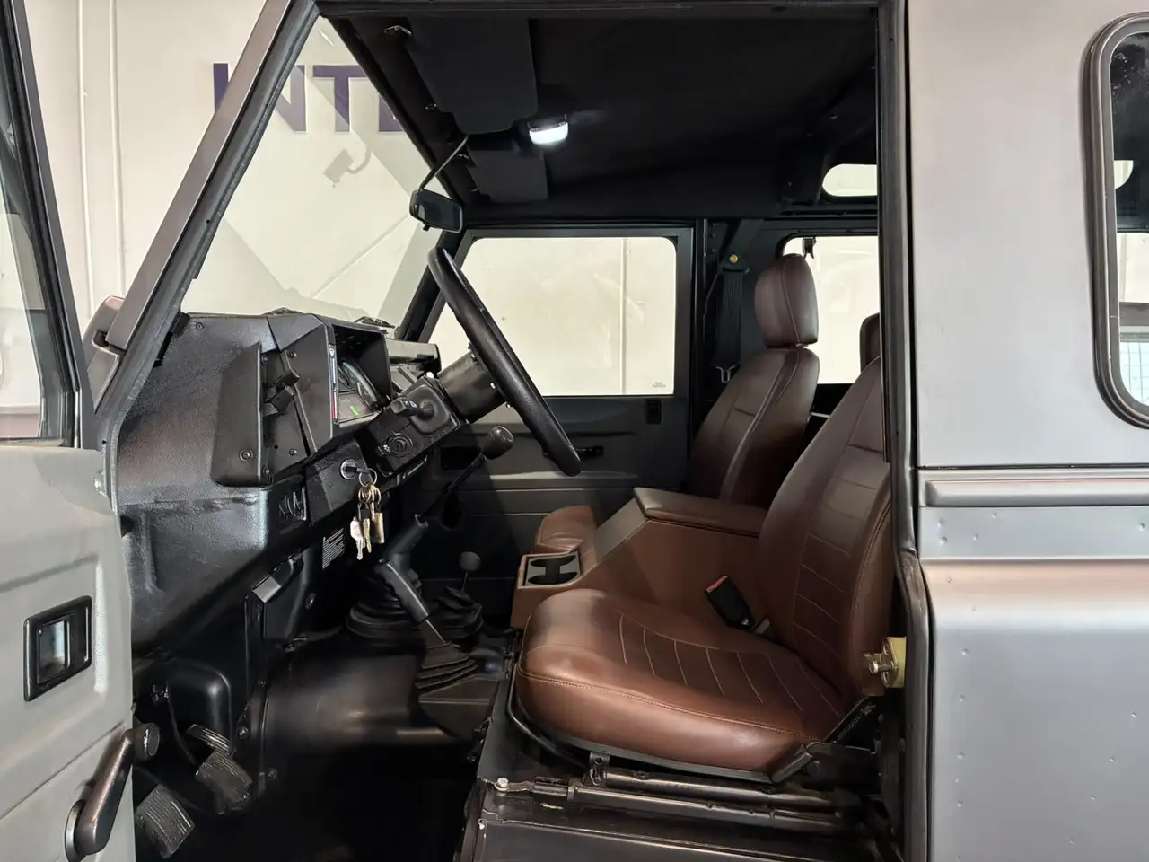 Land Rover Defender 90 Benzina/GPL - 6 posti - iscritta ASI, foto 11