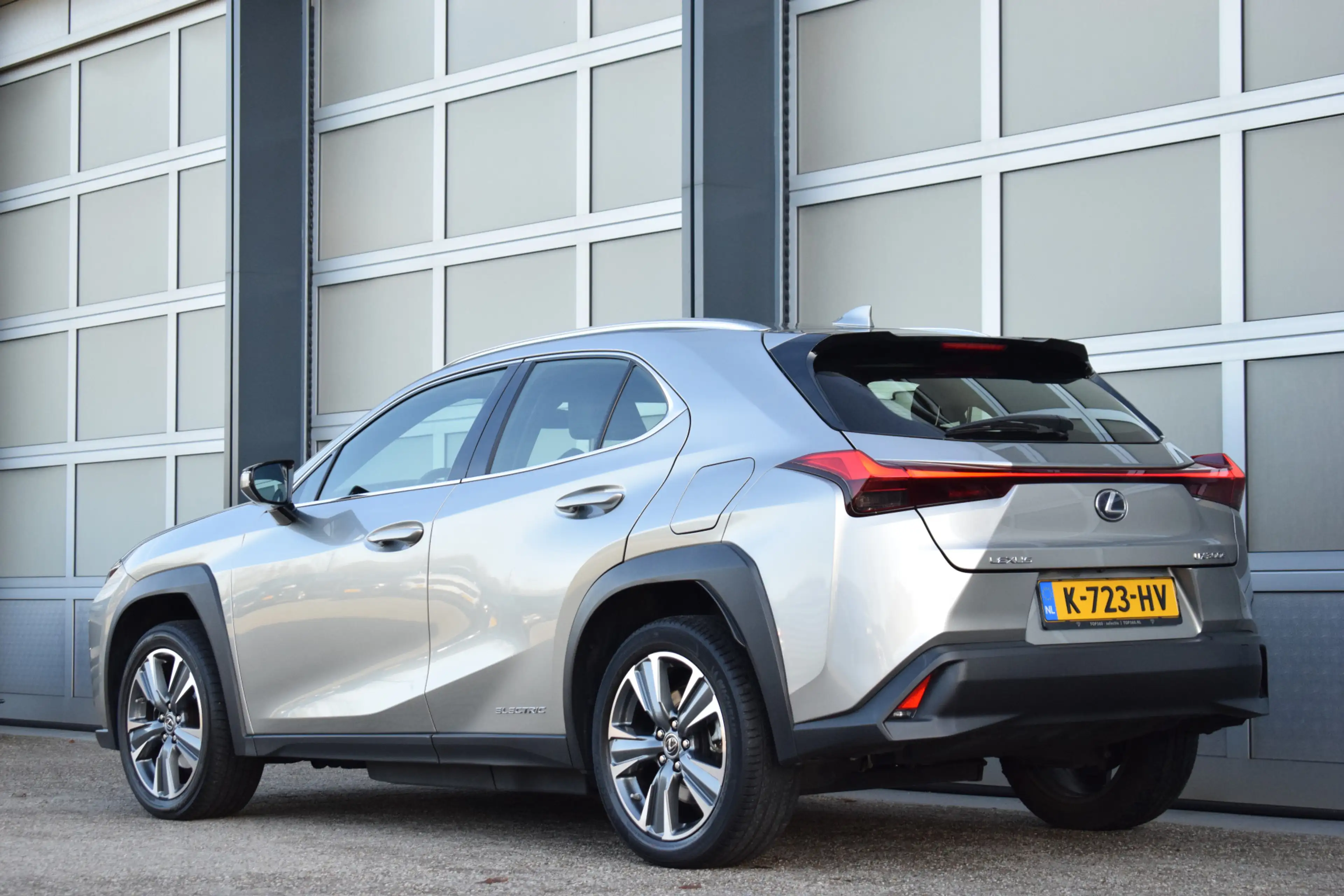 Lexus UX 300e Business 54 kWh OrigNL | NAP — photo 2