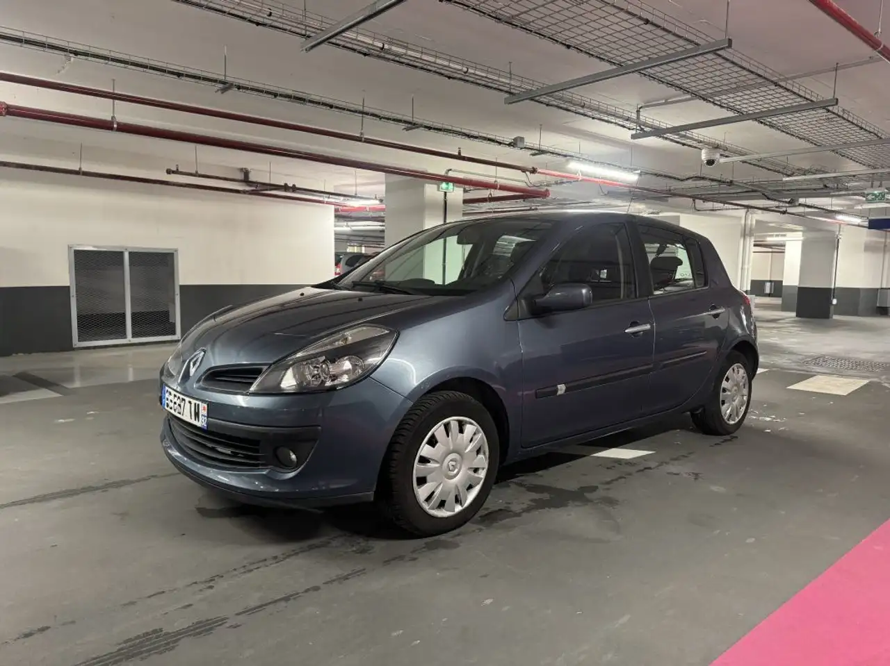 Renault Clio III CONFORT DYNAMIQUE 1.4 16V