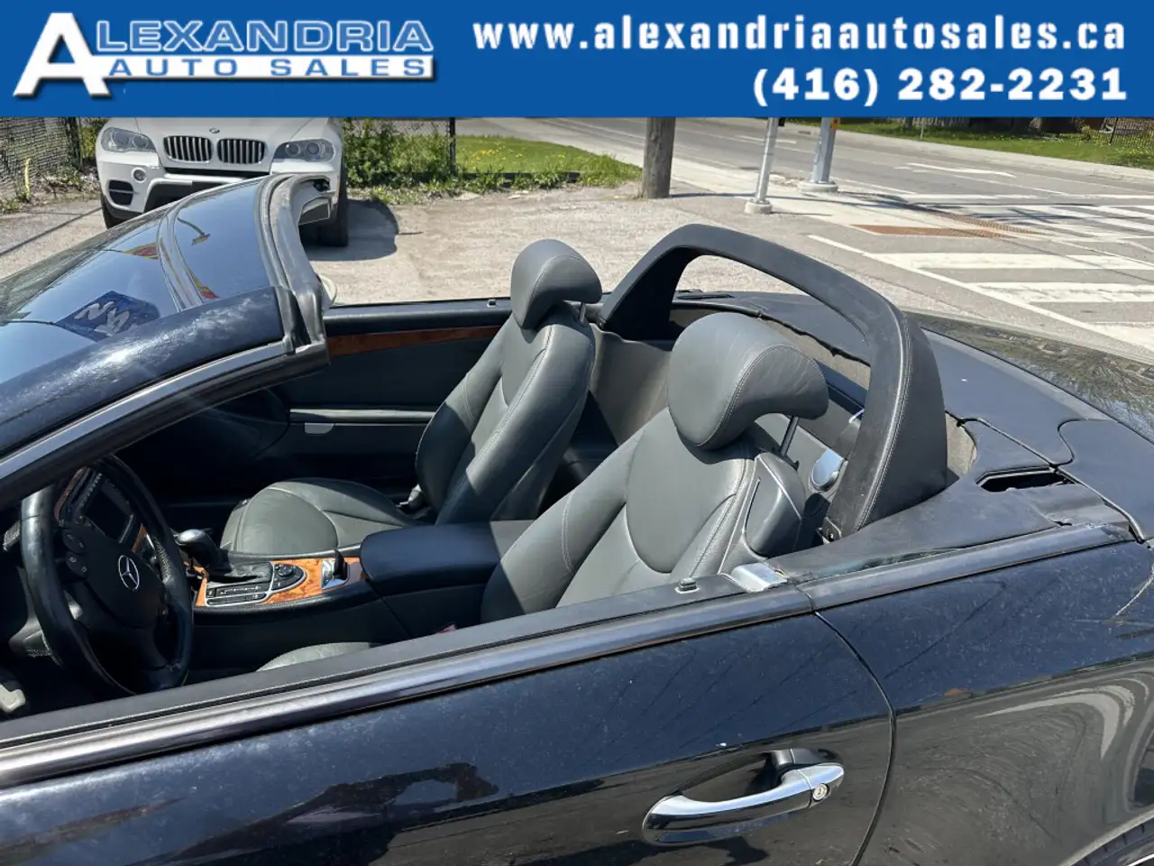Mercedes-Benz SL снимка Mercedes-Benz SL