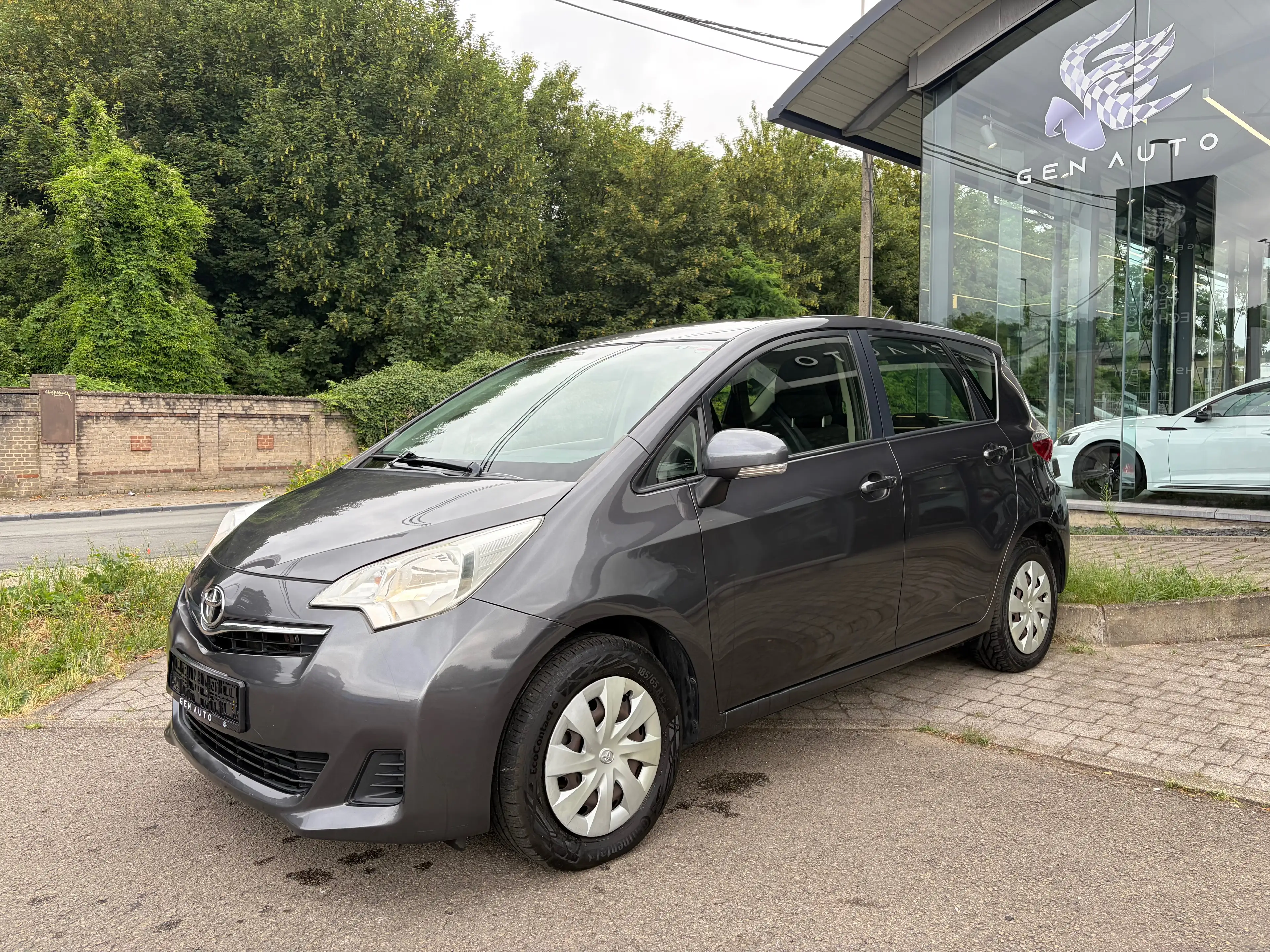 Toyota Verso-S 1.33 VVT-i Terra * 12 MOIS GARANTIE * — photo 3