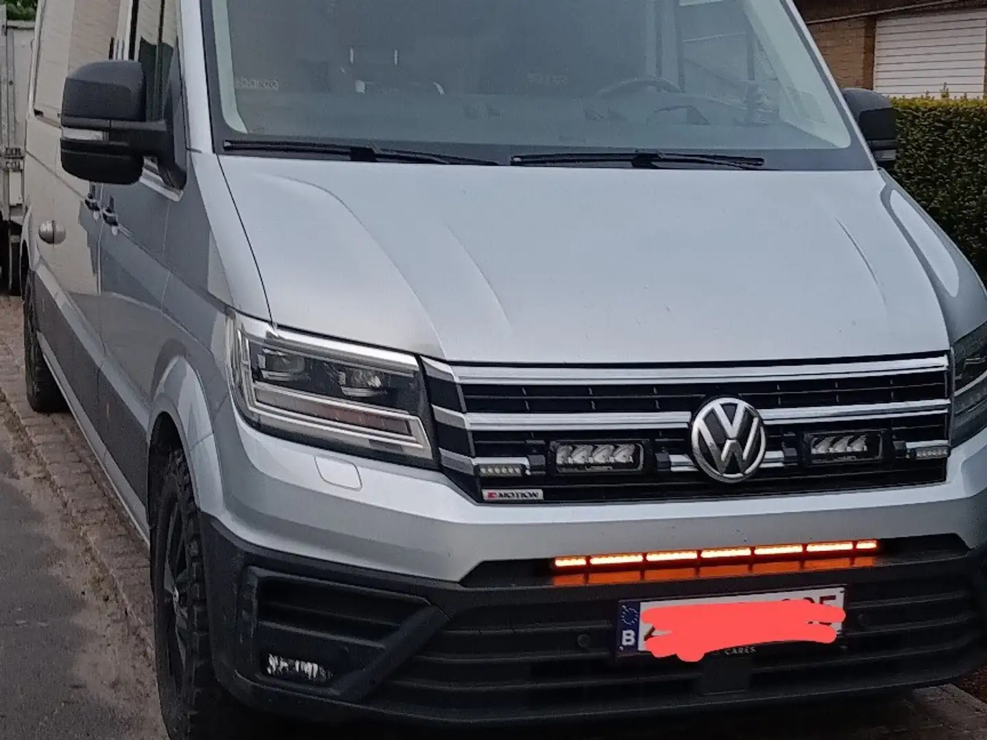 Volkswagen Crafter 2.0 TDI Autm. 4MOTION Zilver - 2