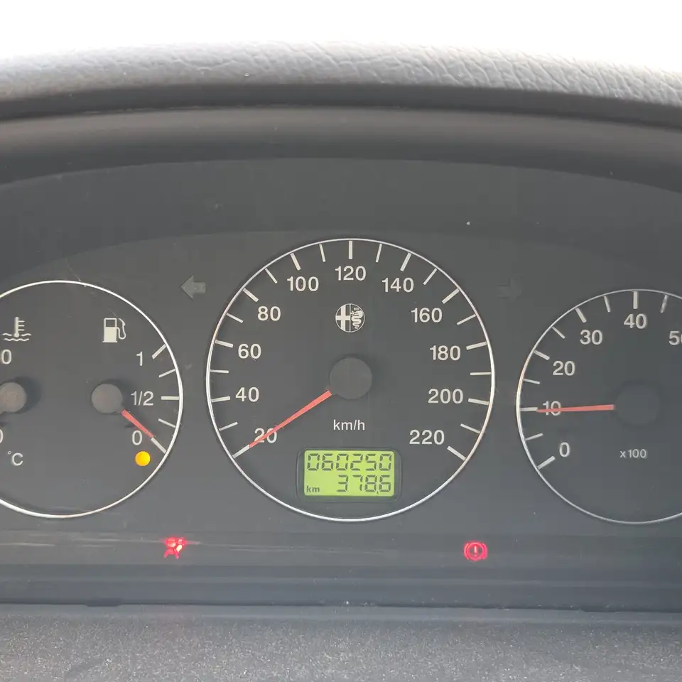 Alfa Romeo 145 1.4 Twin Spark, foto 7