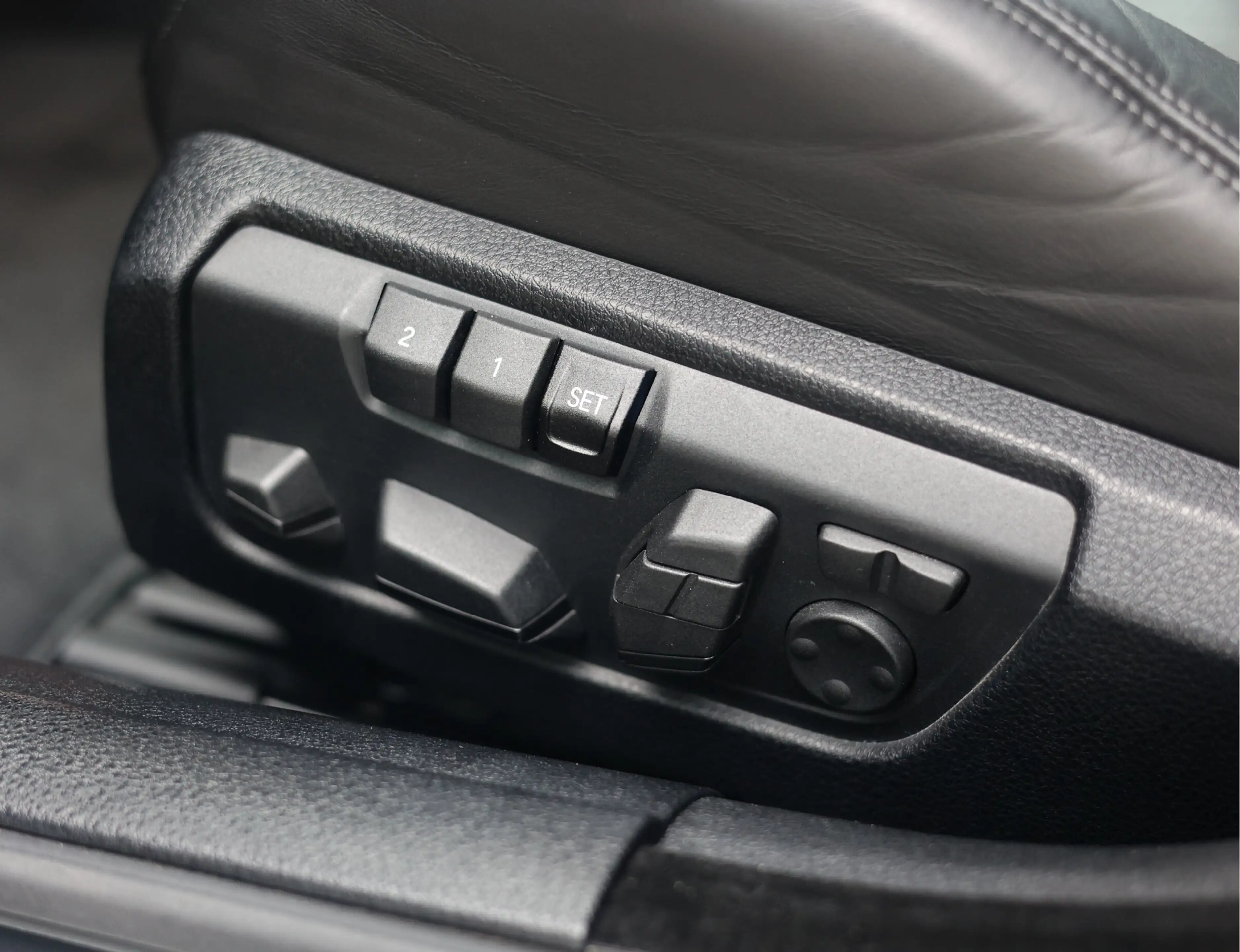 BMW M6 Gran Coupé Competition | Bang & Olufsen - M Perfor — photo 27